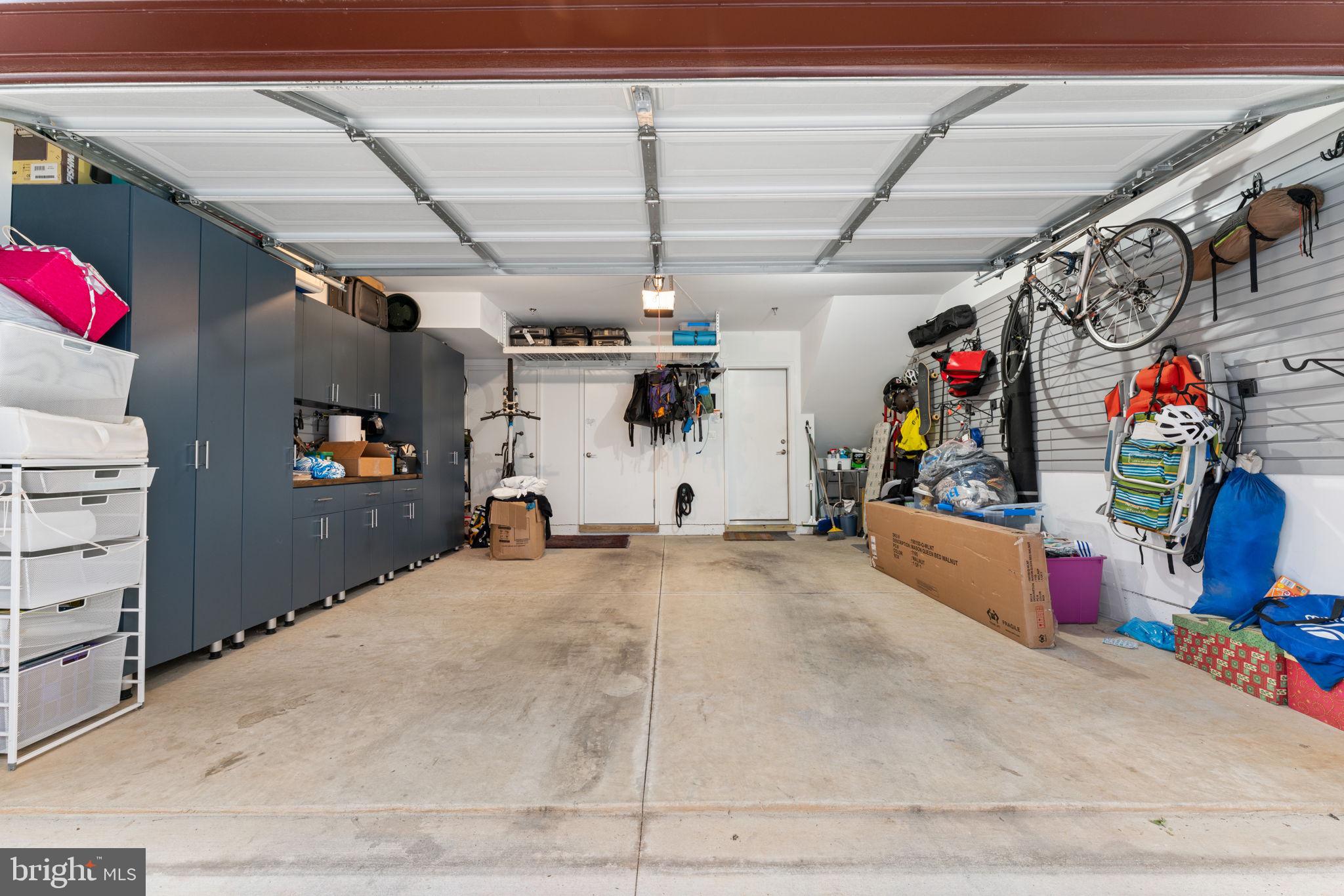 TOWER OAKS - Residential