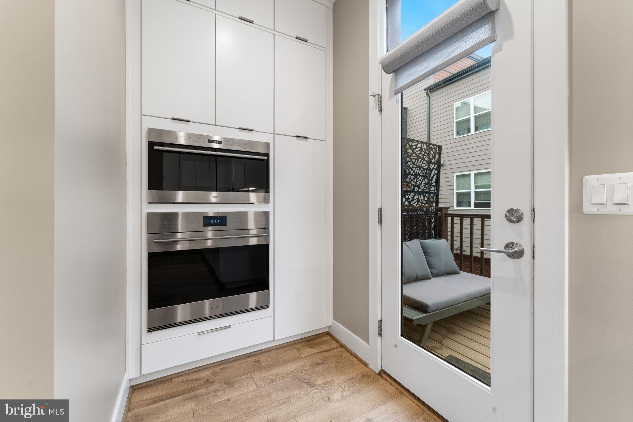 TOWER OAKS - Residential