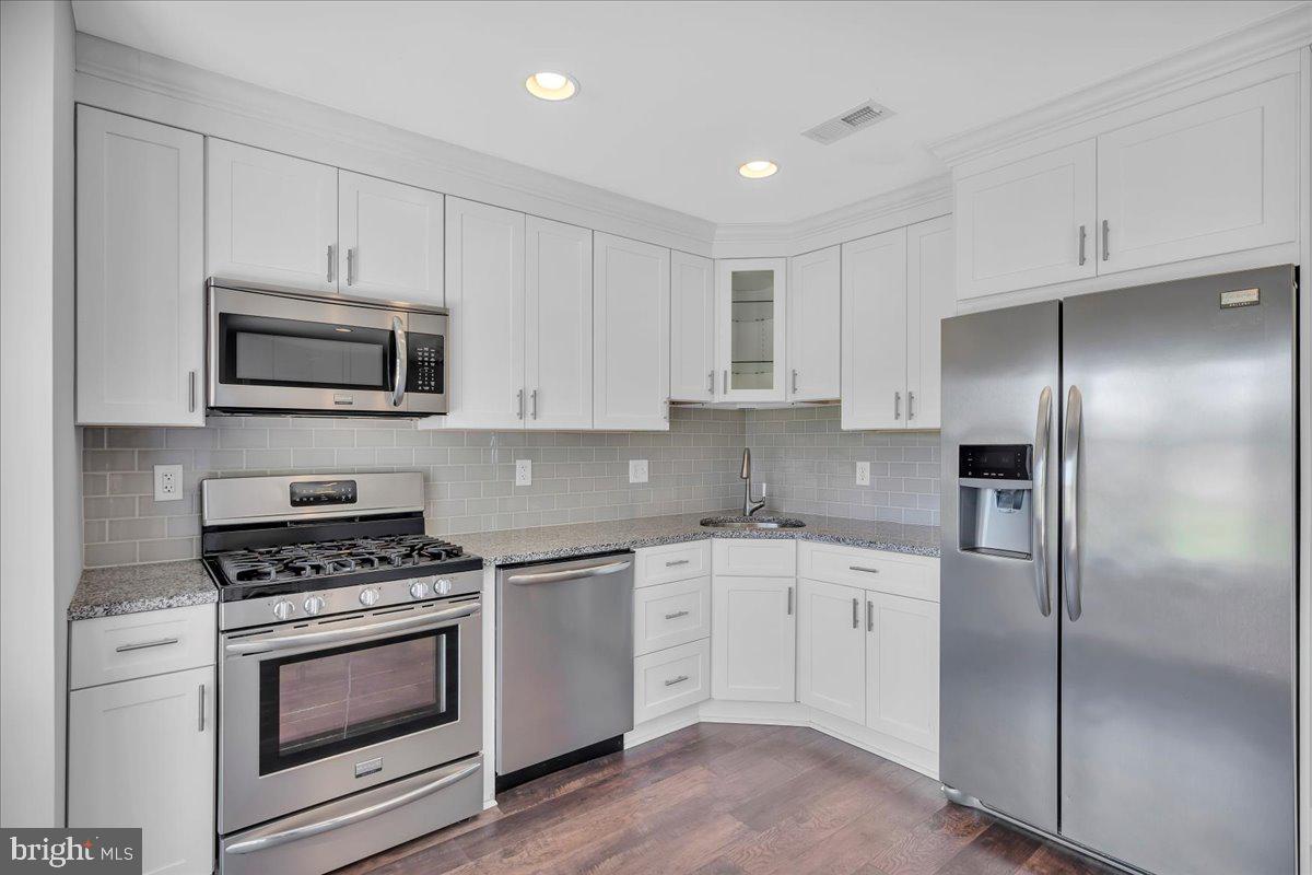 99 ROOSEVELT BOULEVARD