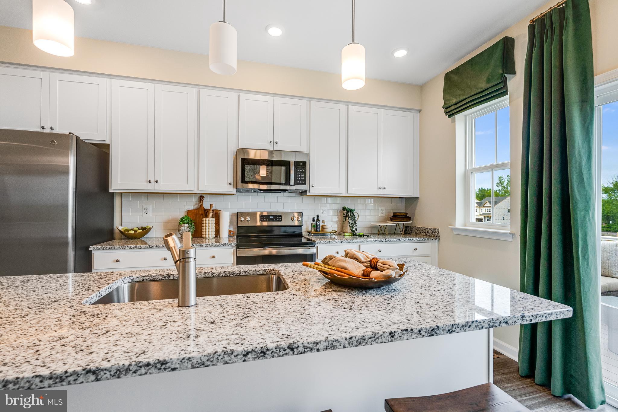 SHENANDOAH SPRINGS - Residential