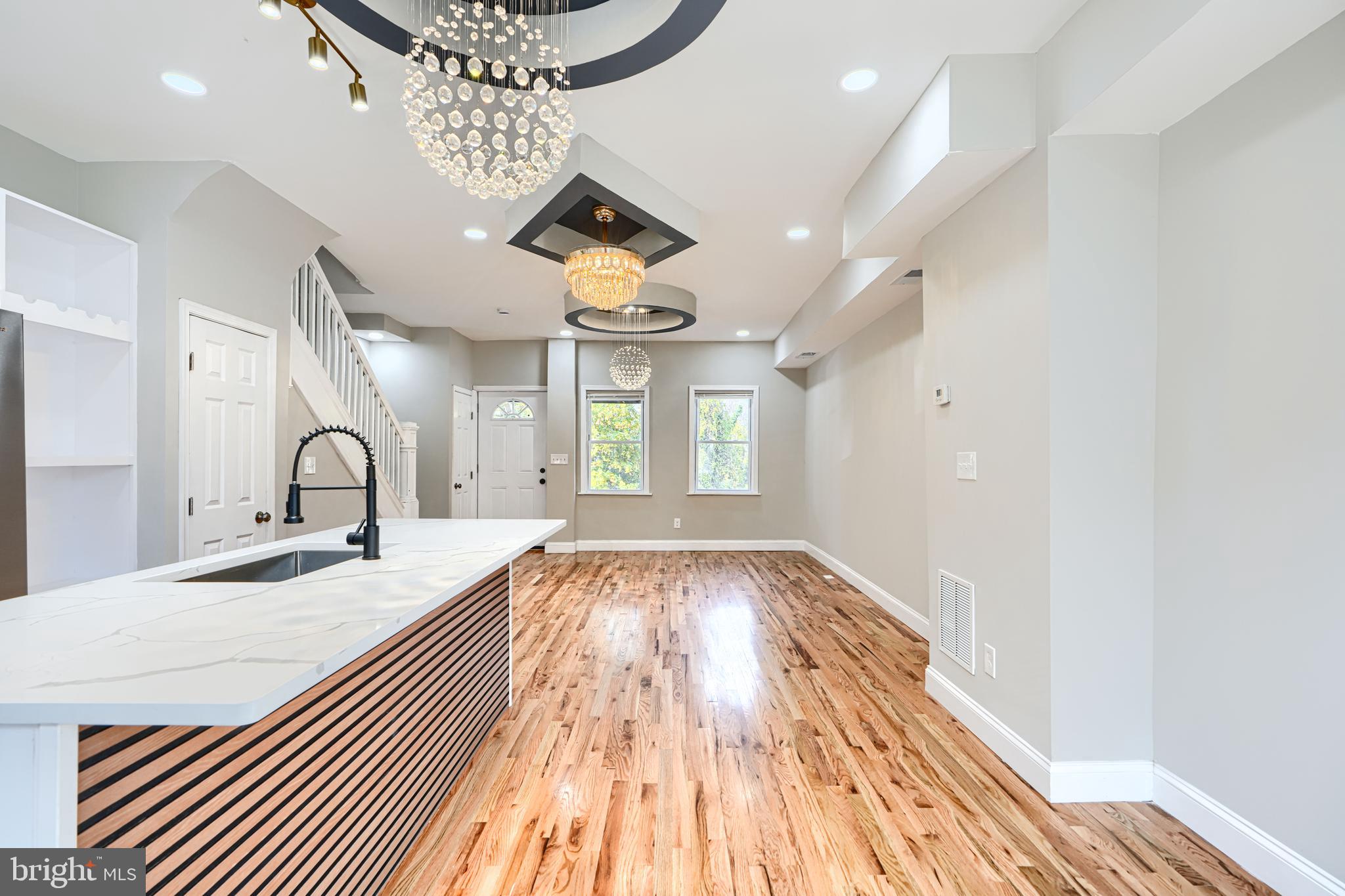 EDGEWOOD - Residential