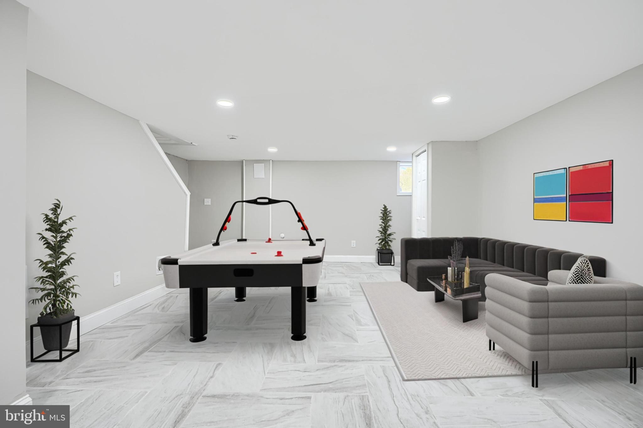 EDGEWOOD - Residential