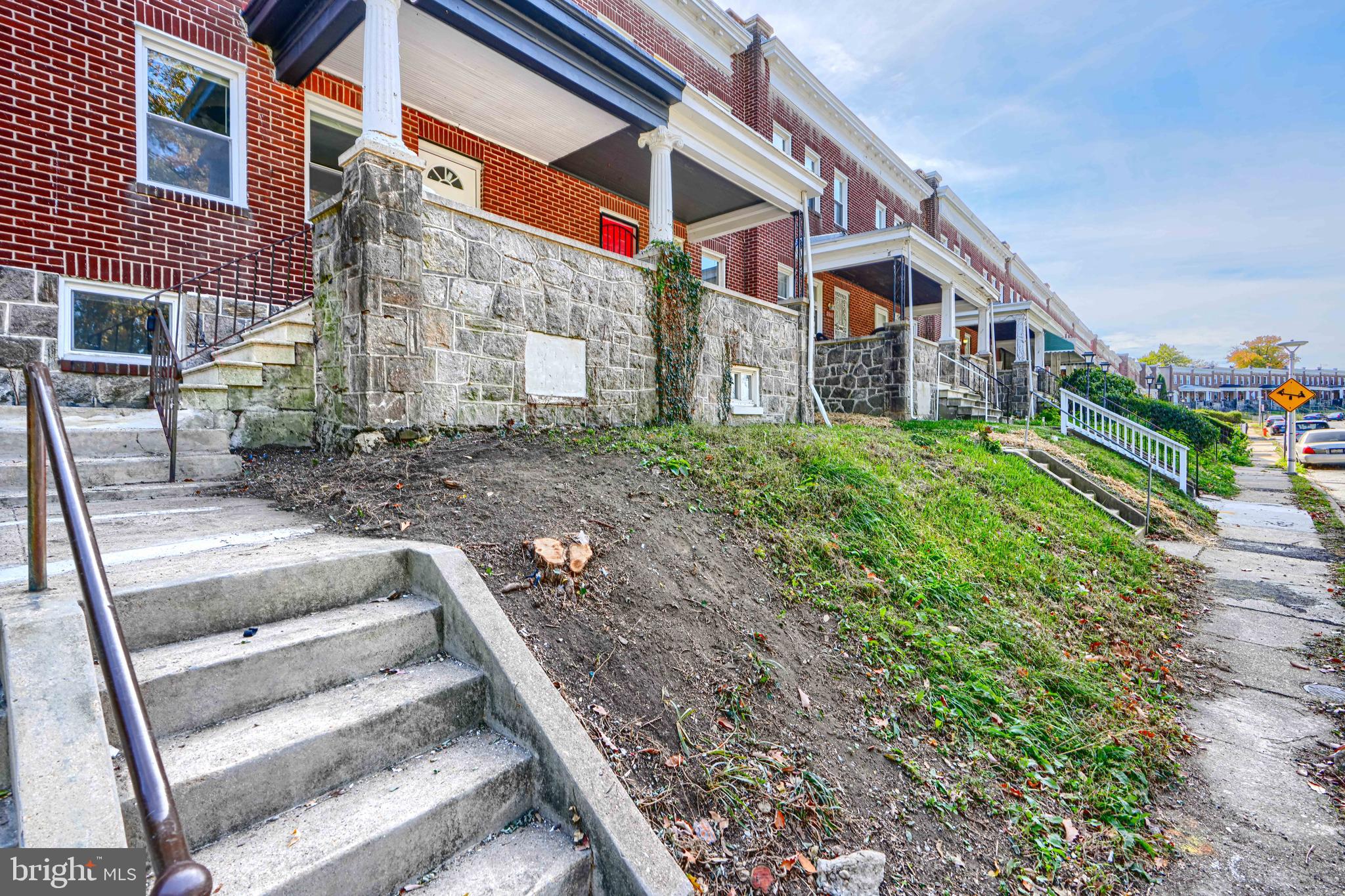 EDGEWOOD - Residential