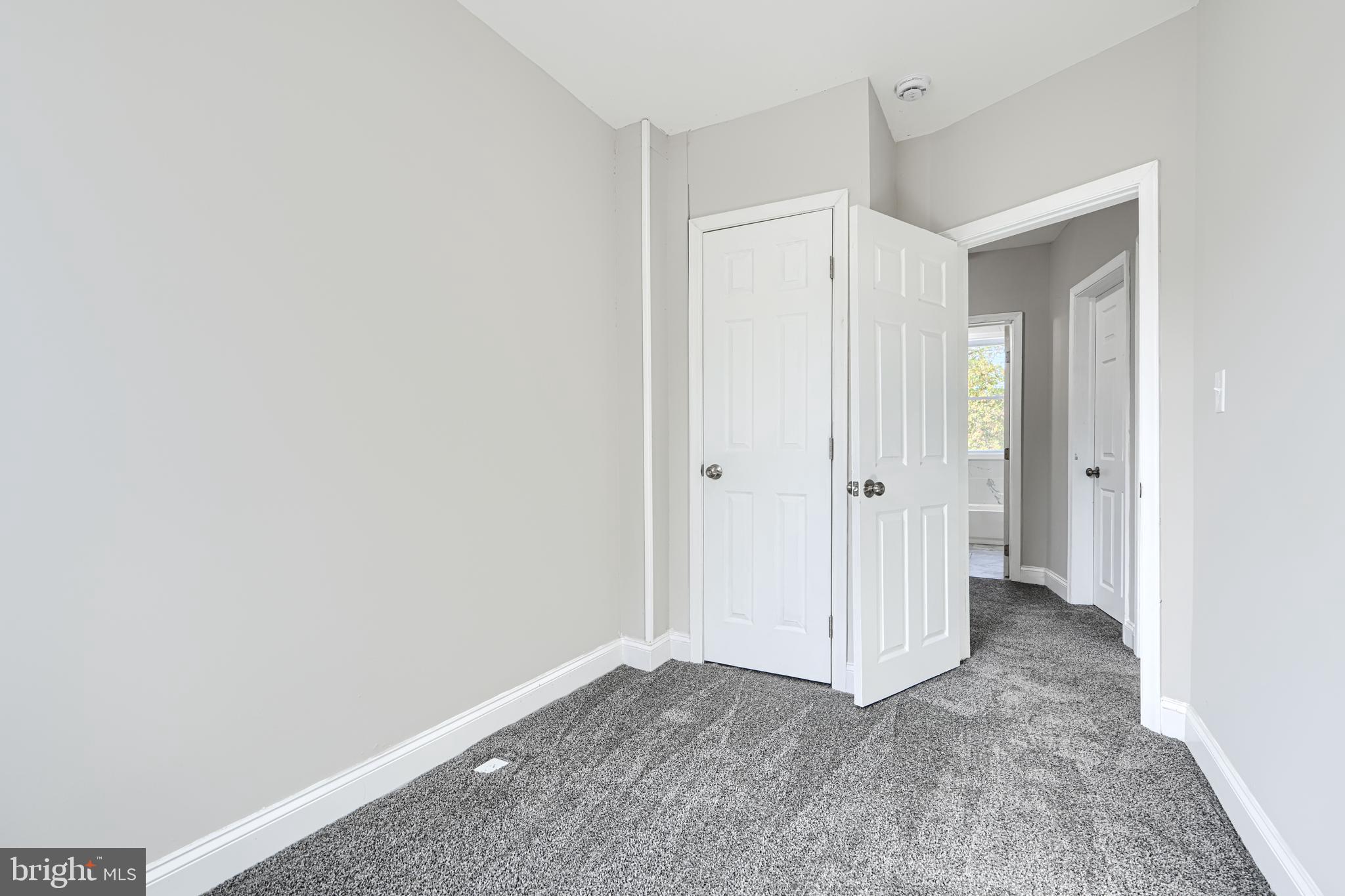 EDGEWOOD - Residential