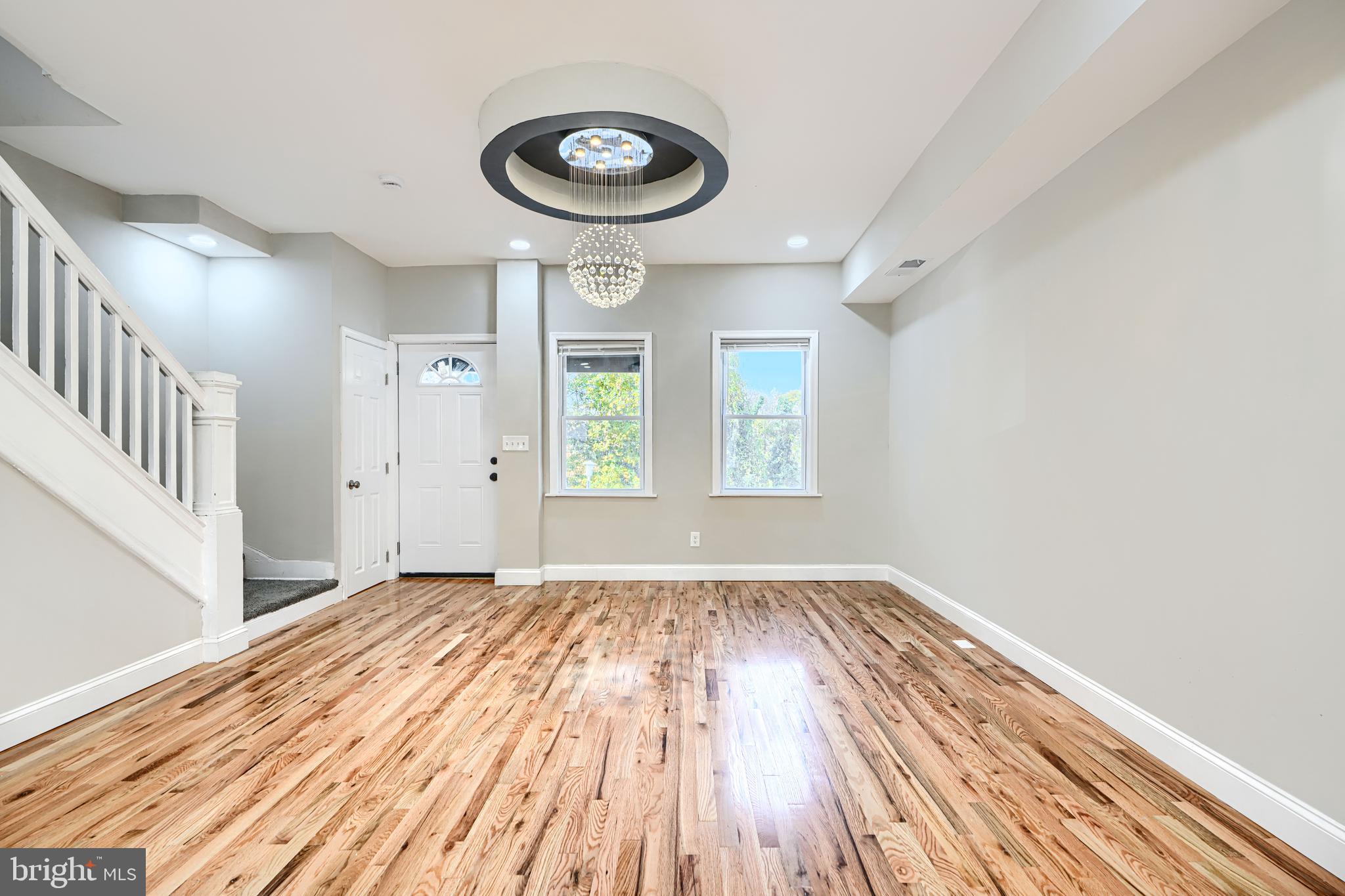 EDGEWOOD - Residential