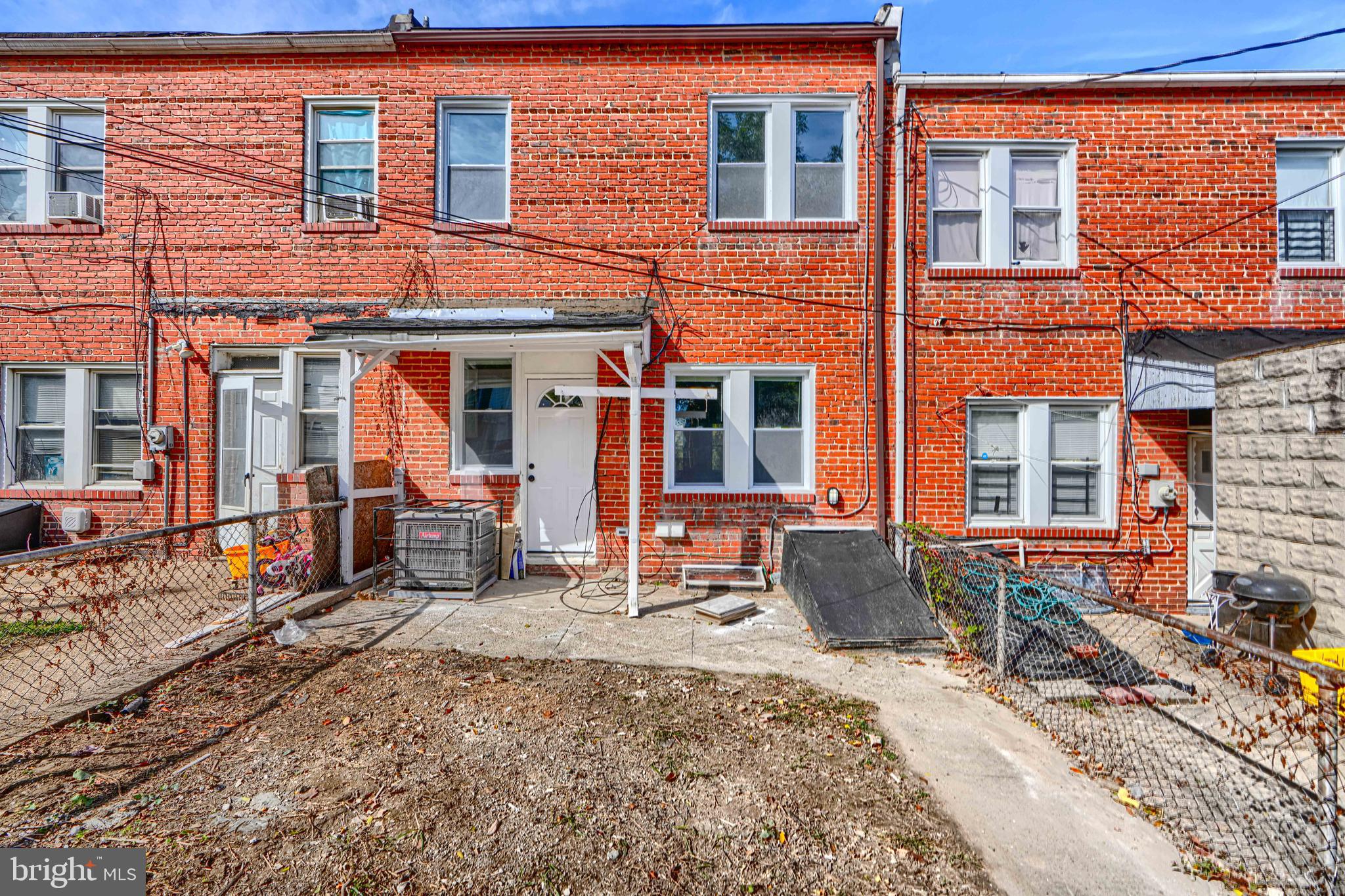 EDGEWOOD - Residential