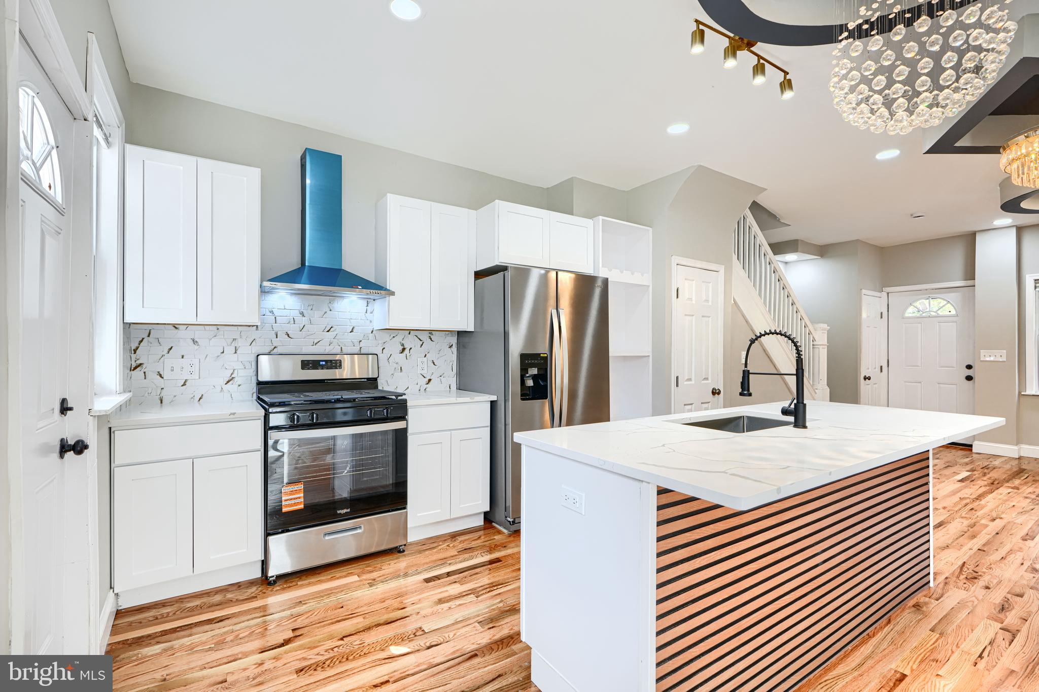 EDGEWOOD - Residential