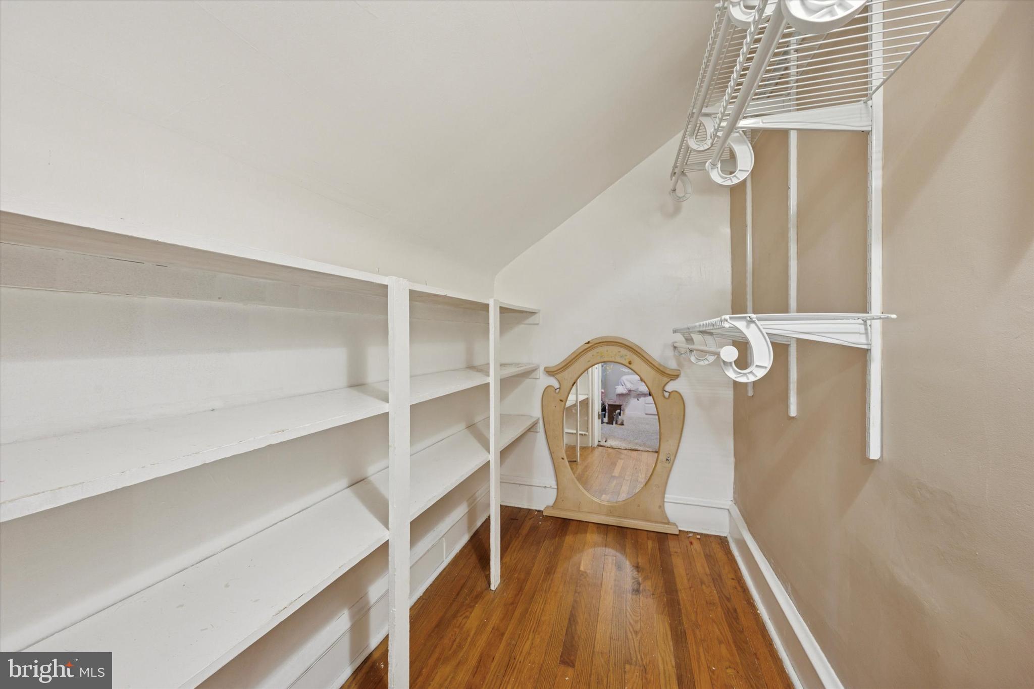 RIDLEY PARK - Residential