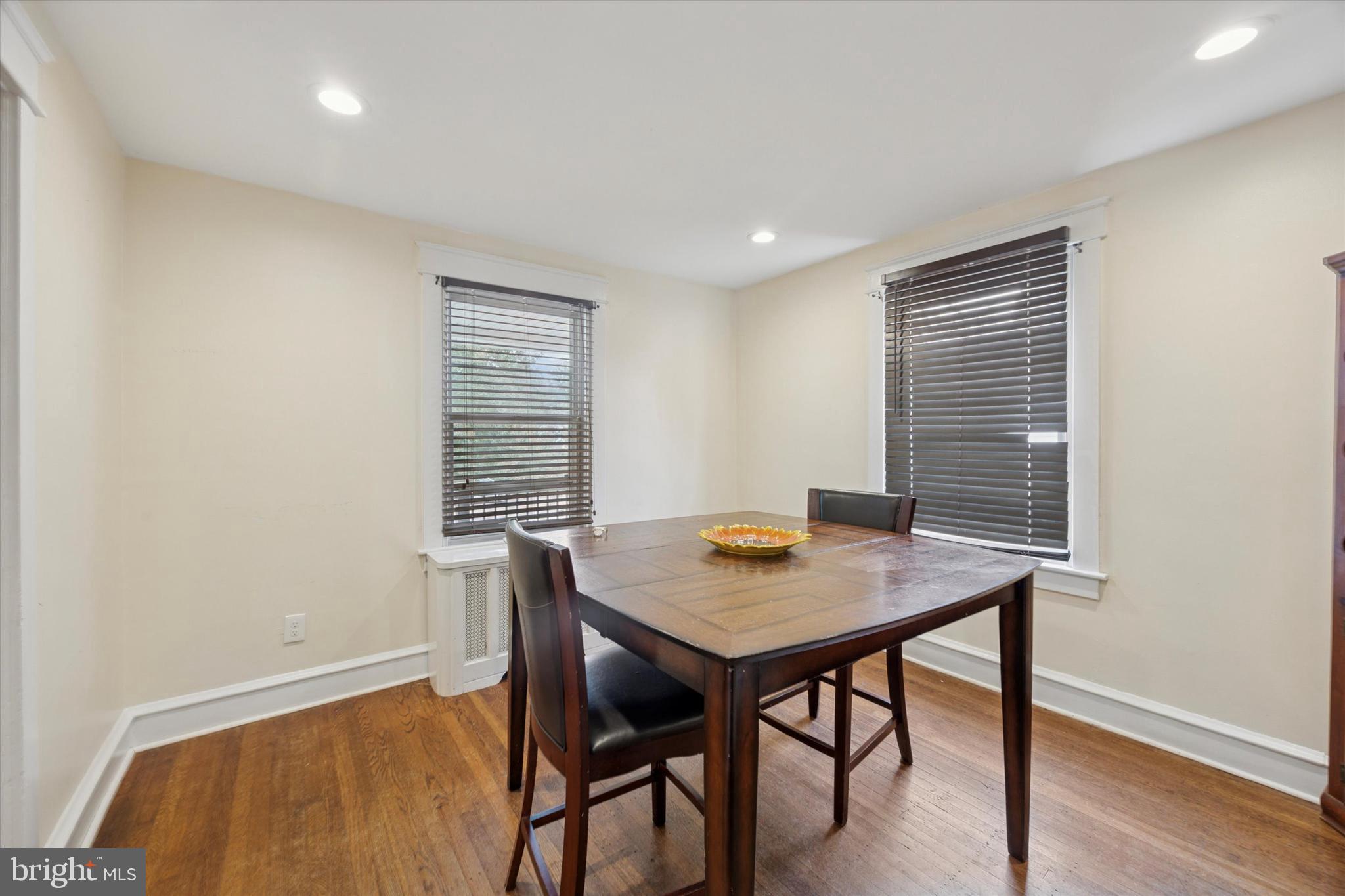 RIDLEY PARK - Residential