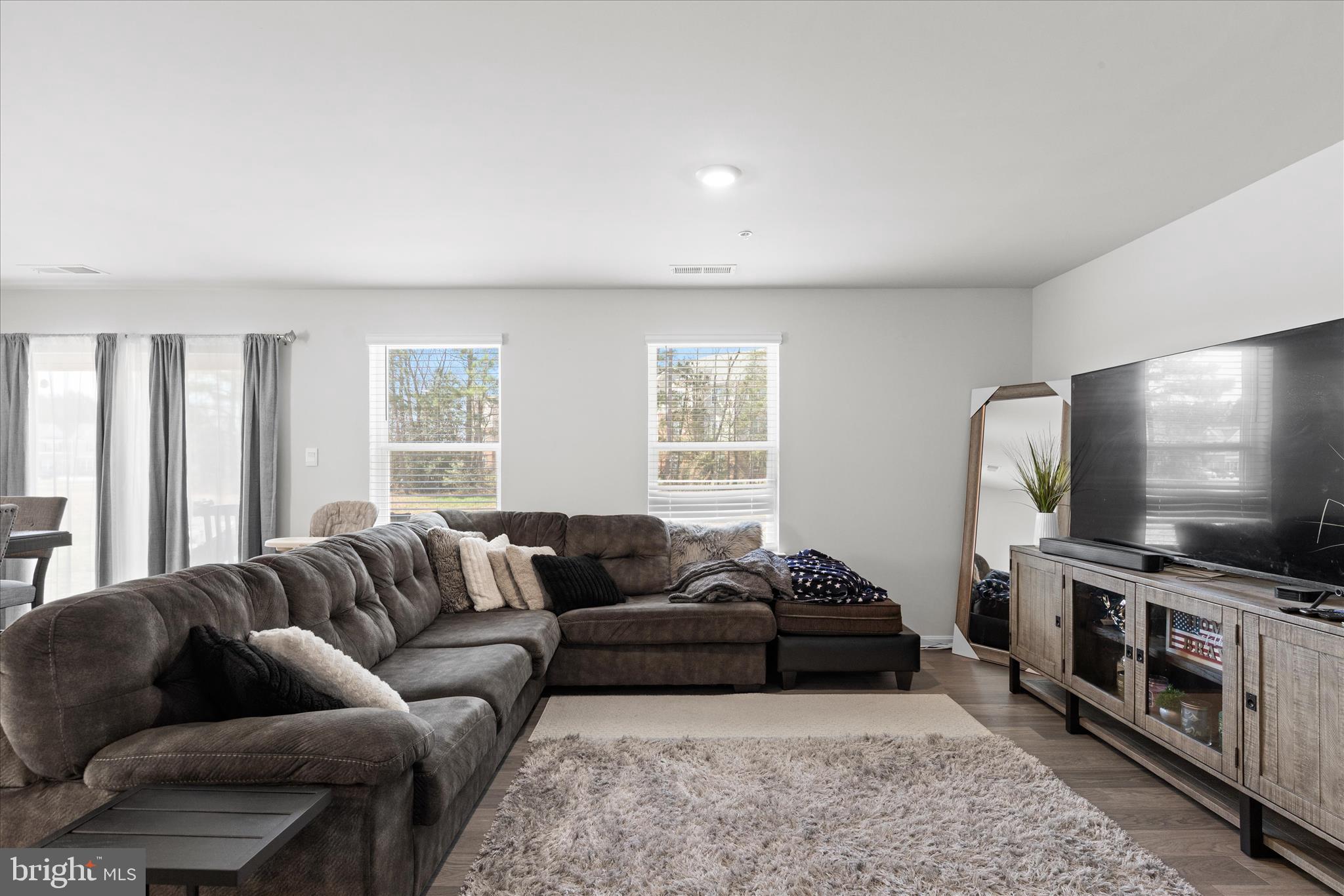 SASSAFRAS MEADOWS - Residential