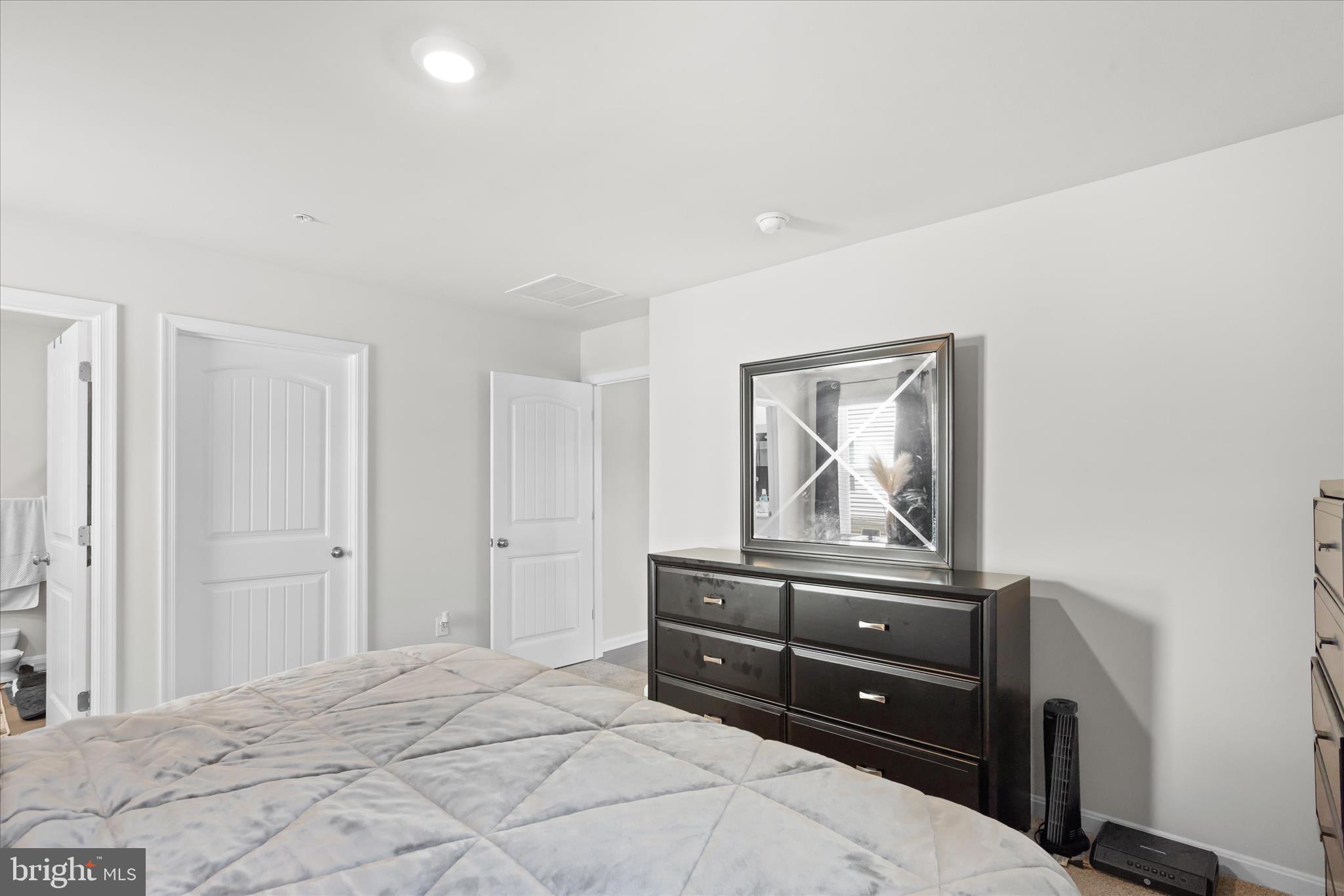 SASSAFRAS MEADOWS - Residential