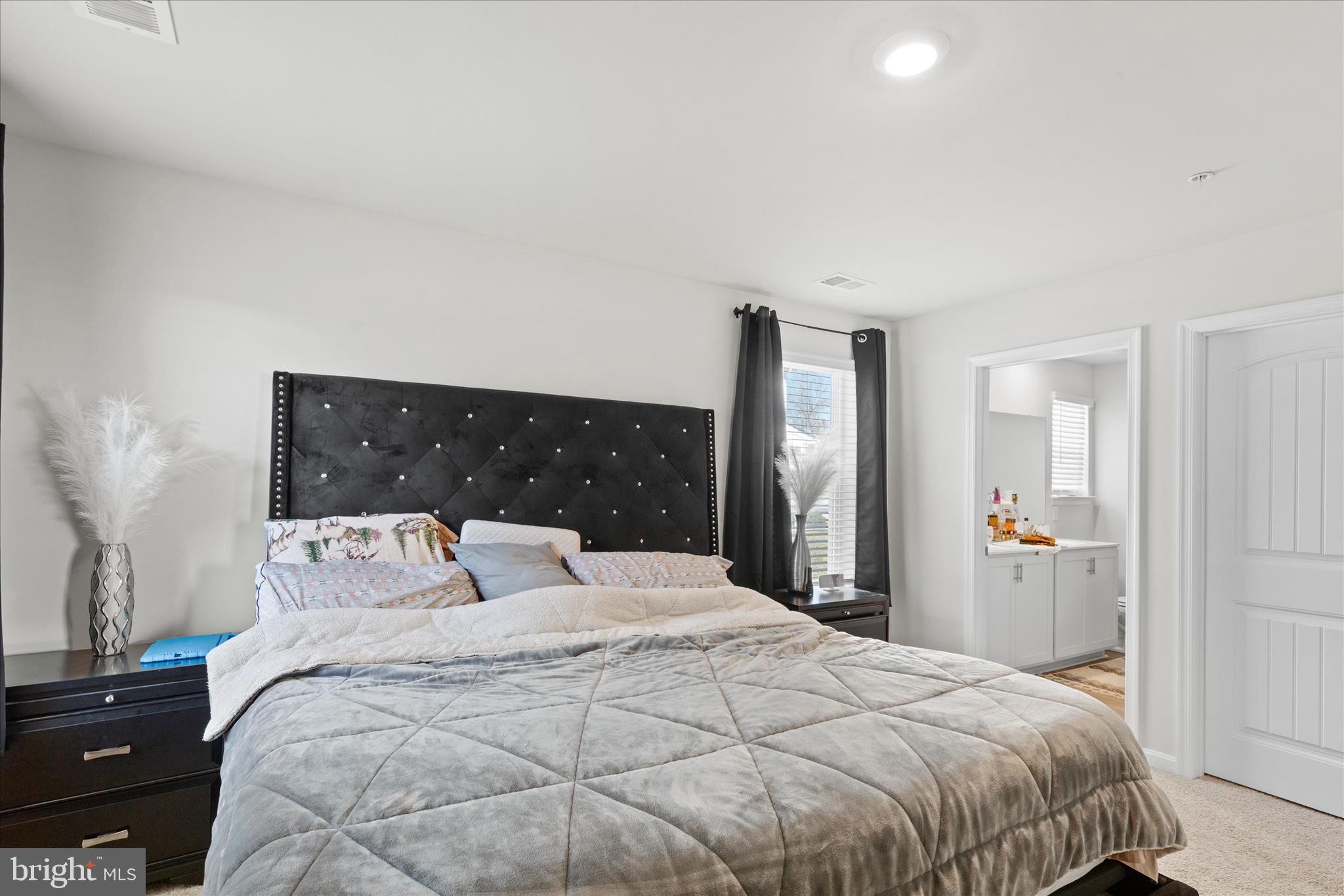 SASSAFRAS MEADOWS - Residential