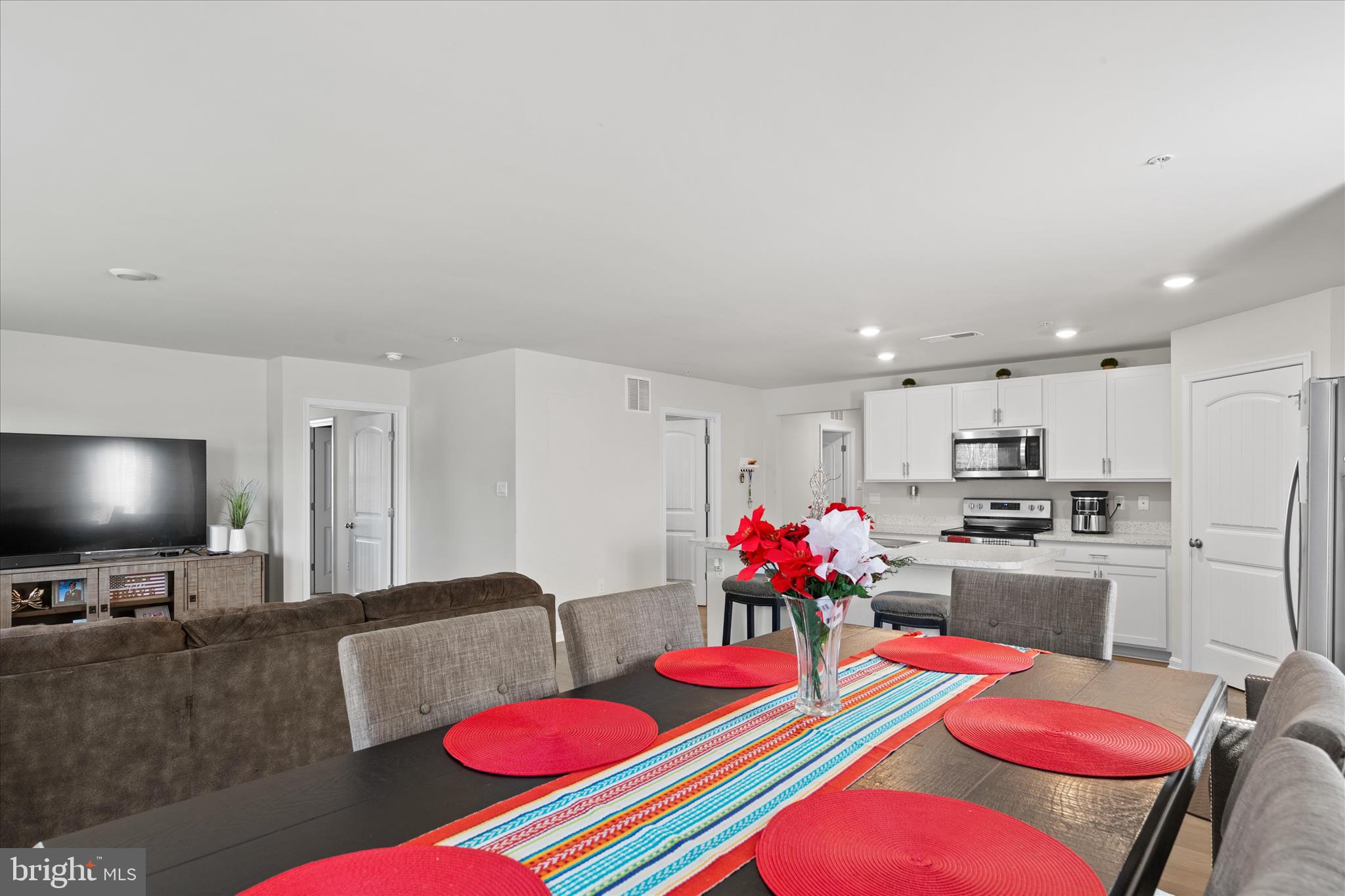 SASSAFRAS MEADOWS - Residential