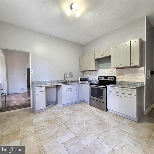 GERMANTOWN - Residential