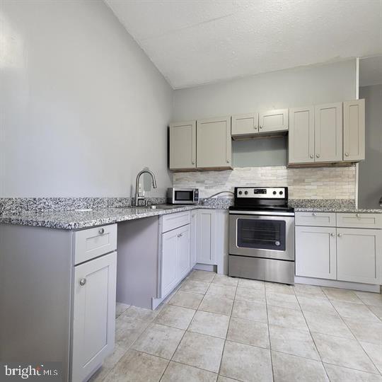 GERMANTOWN - Residential