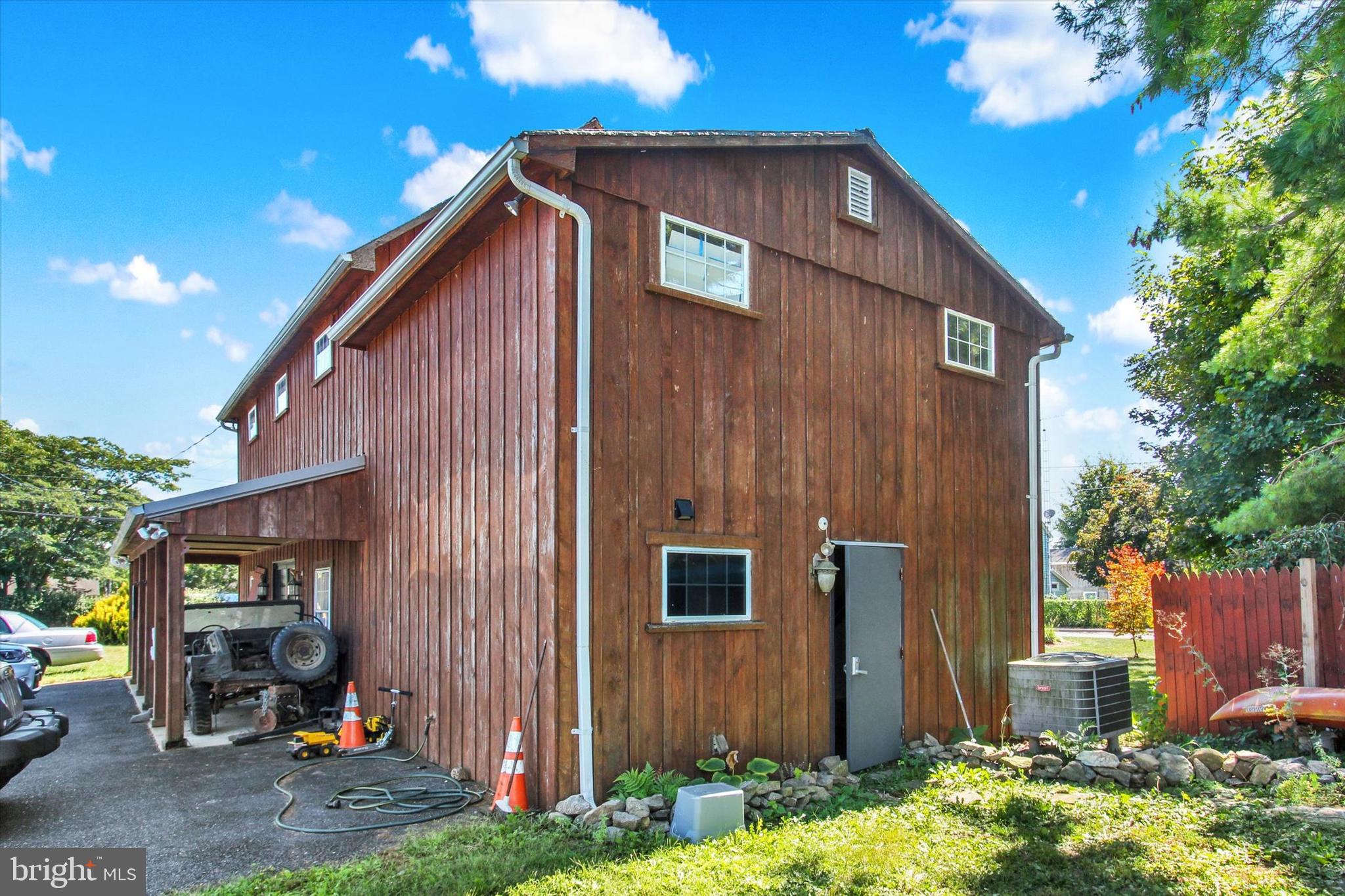 FAIRFIELD BOROUGH - Residential