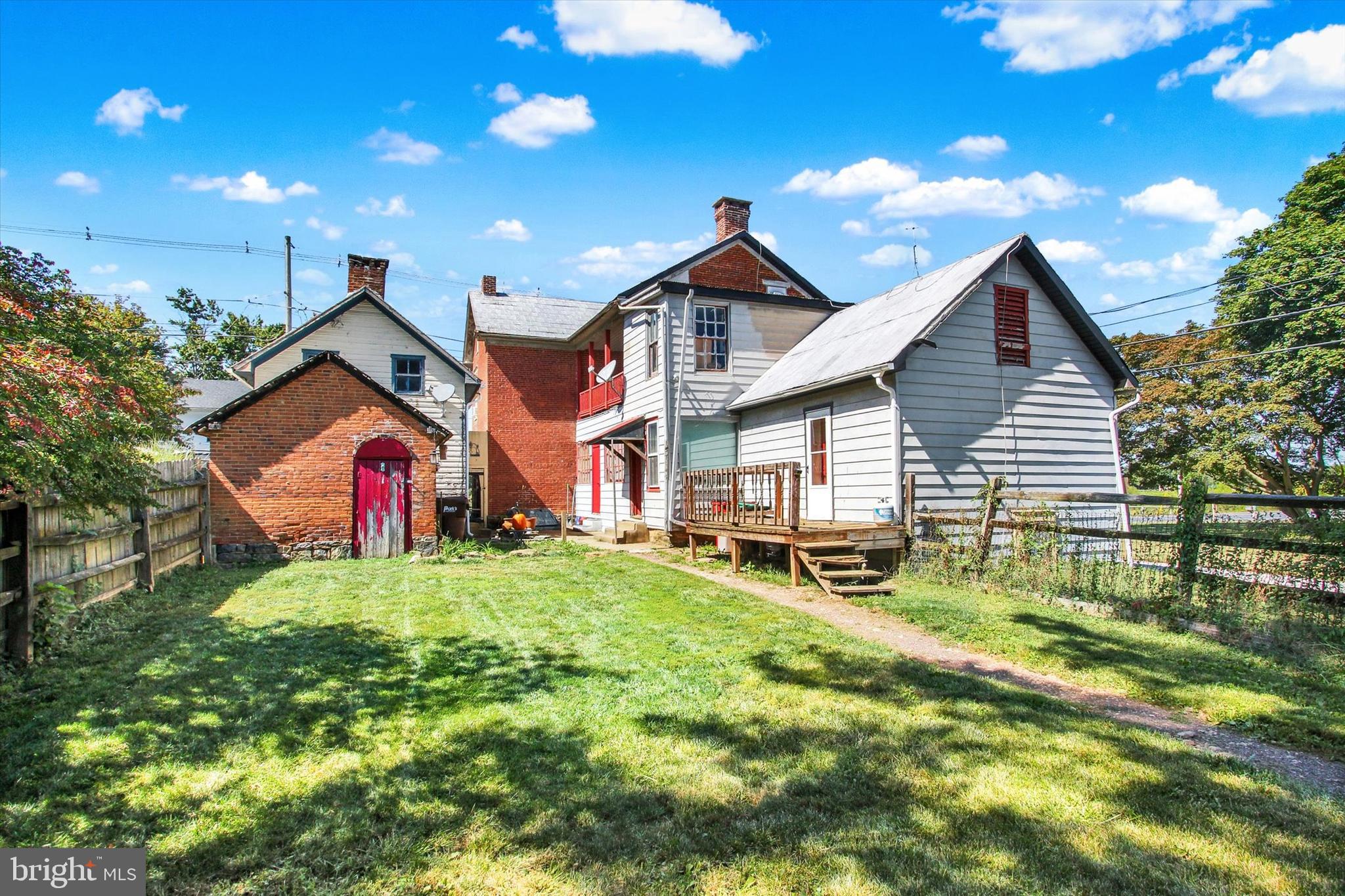 FAIRFIELD BOROUGH - Residential