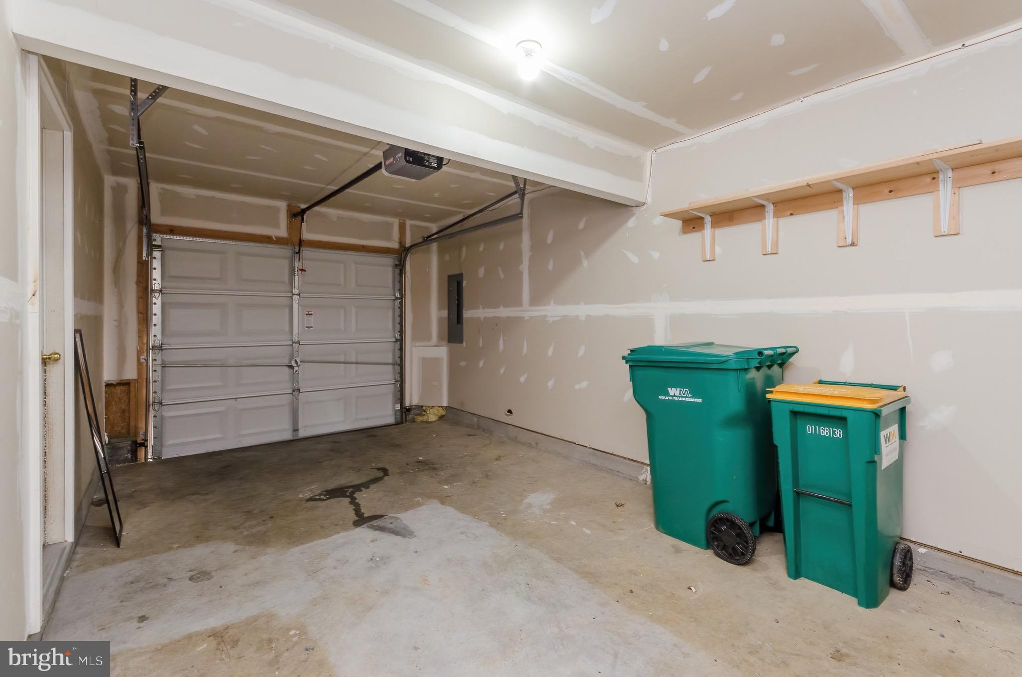 LEE'S RIDGE - Residential