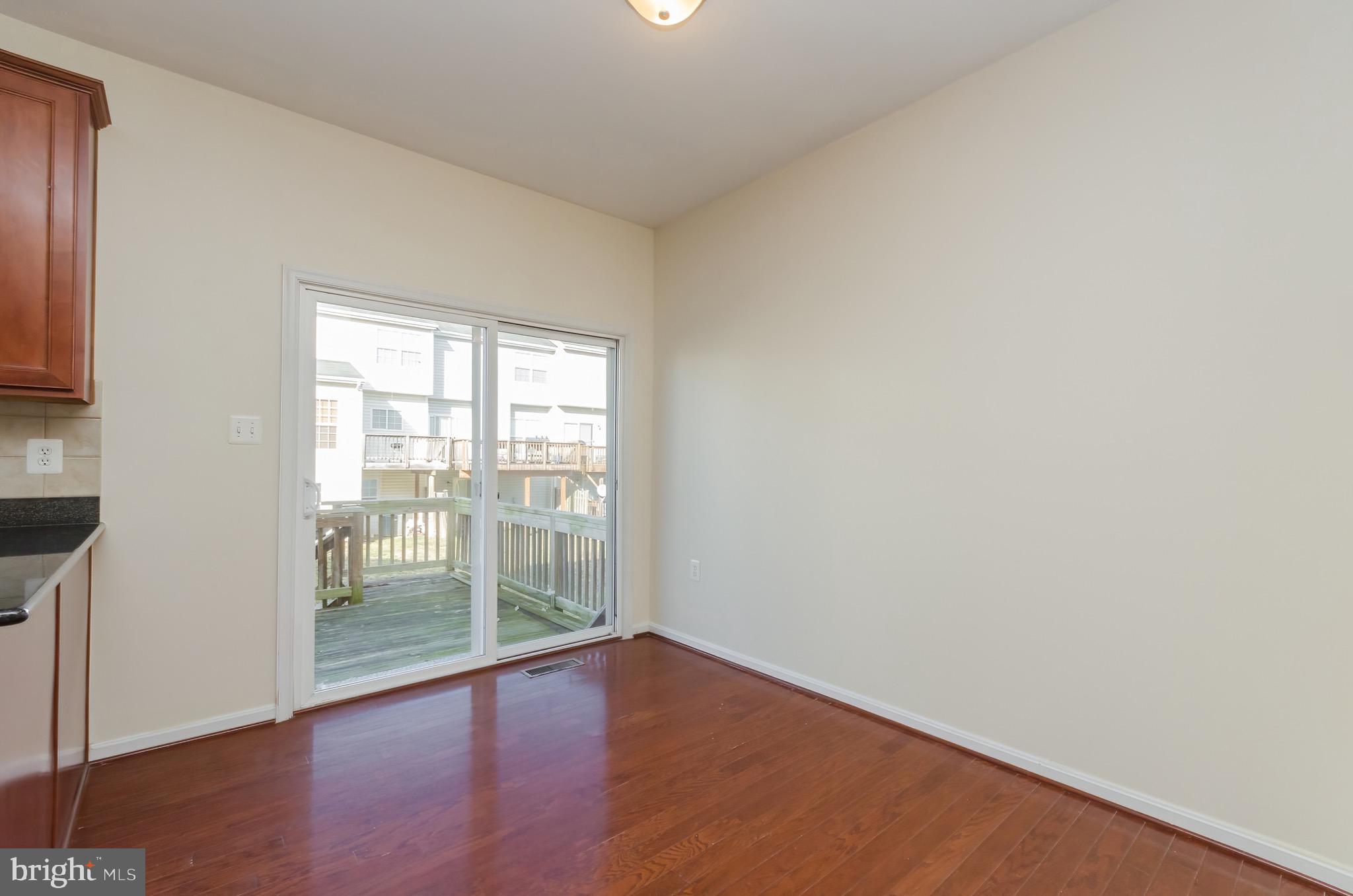 LEE'S RIDGE - Residential