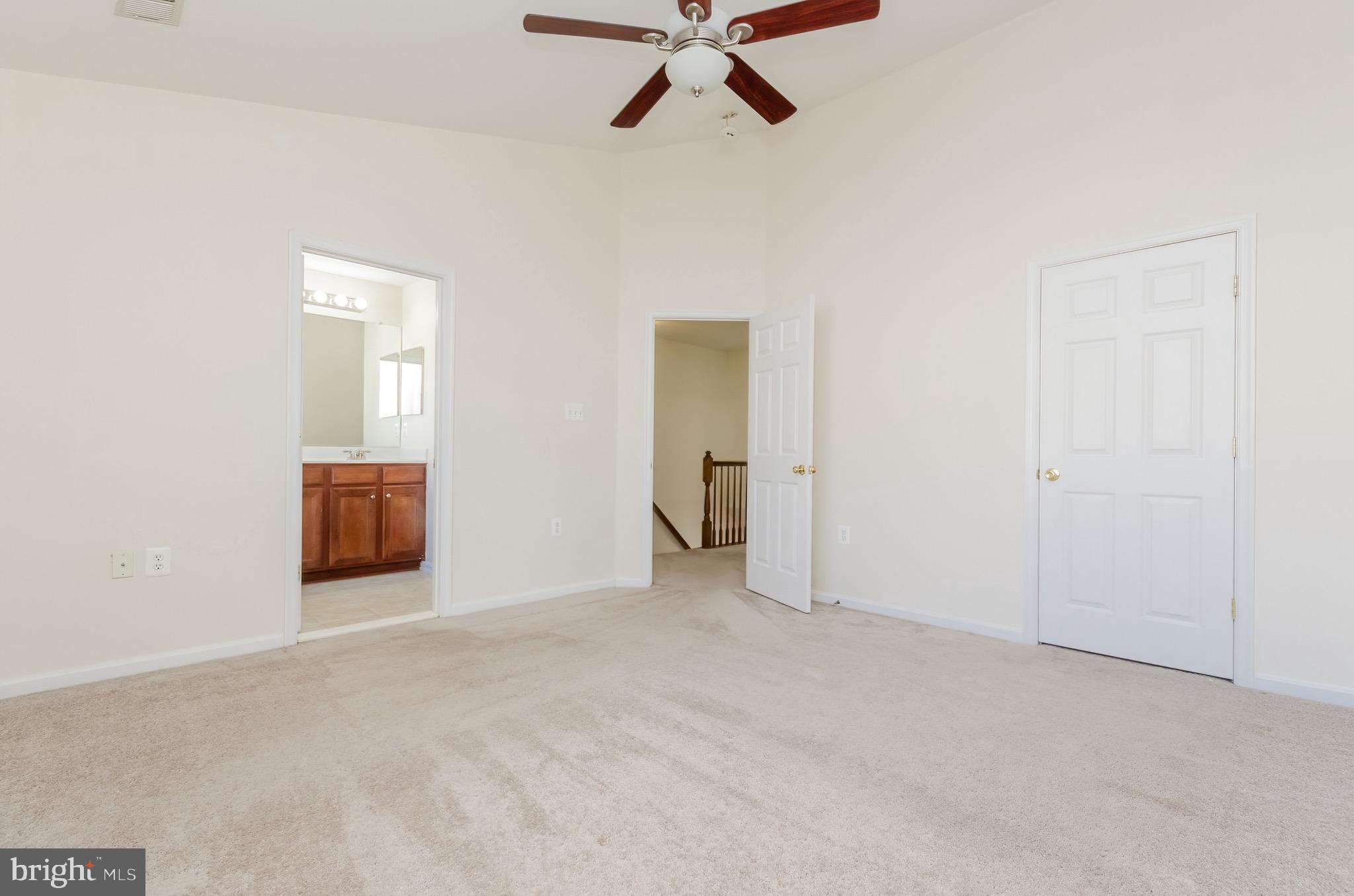 LEE'S RIDGE - Residential