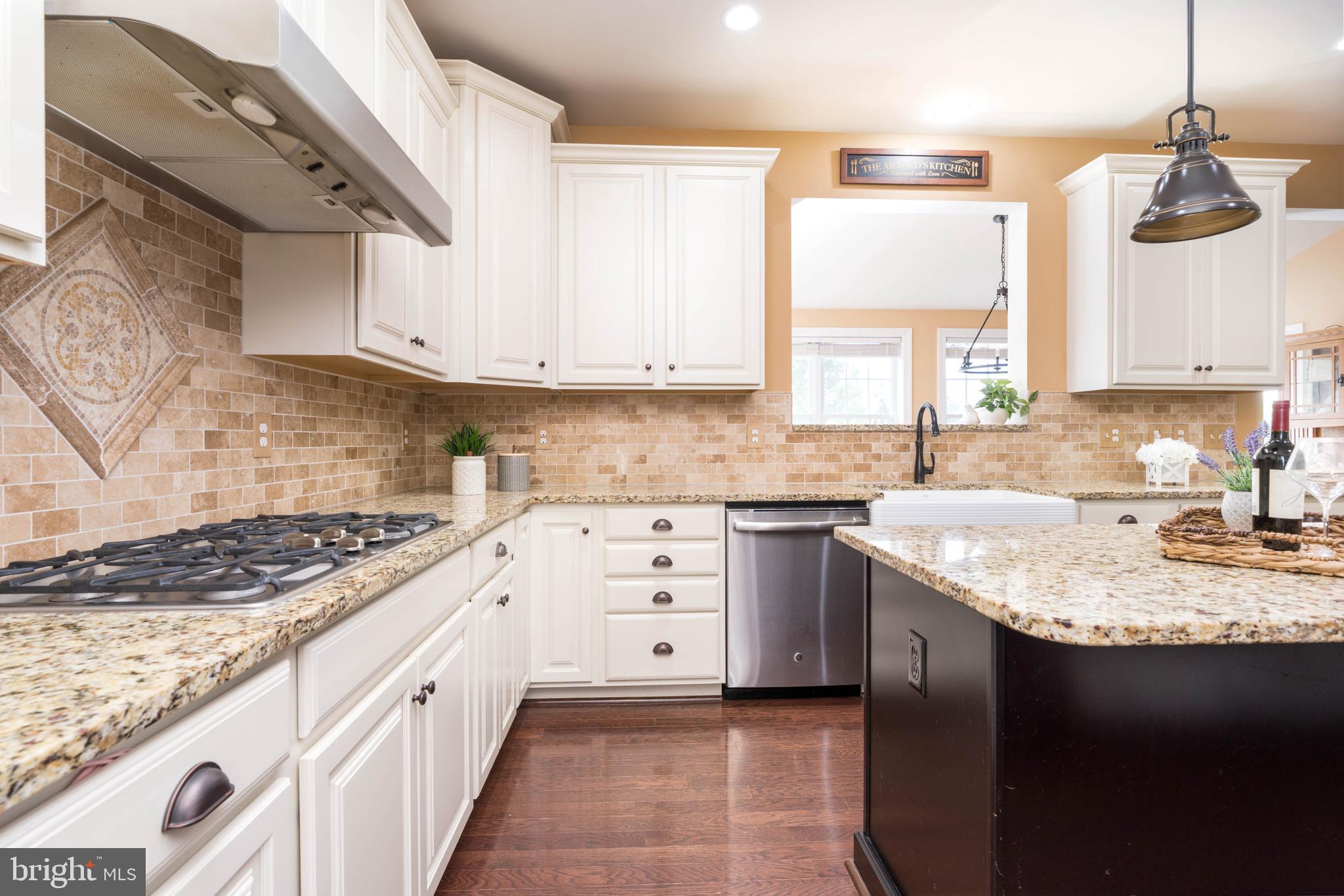 DOMINION VALLEY COUNTRY CLUB - Residential