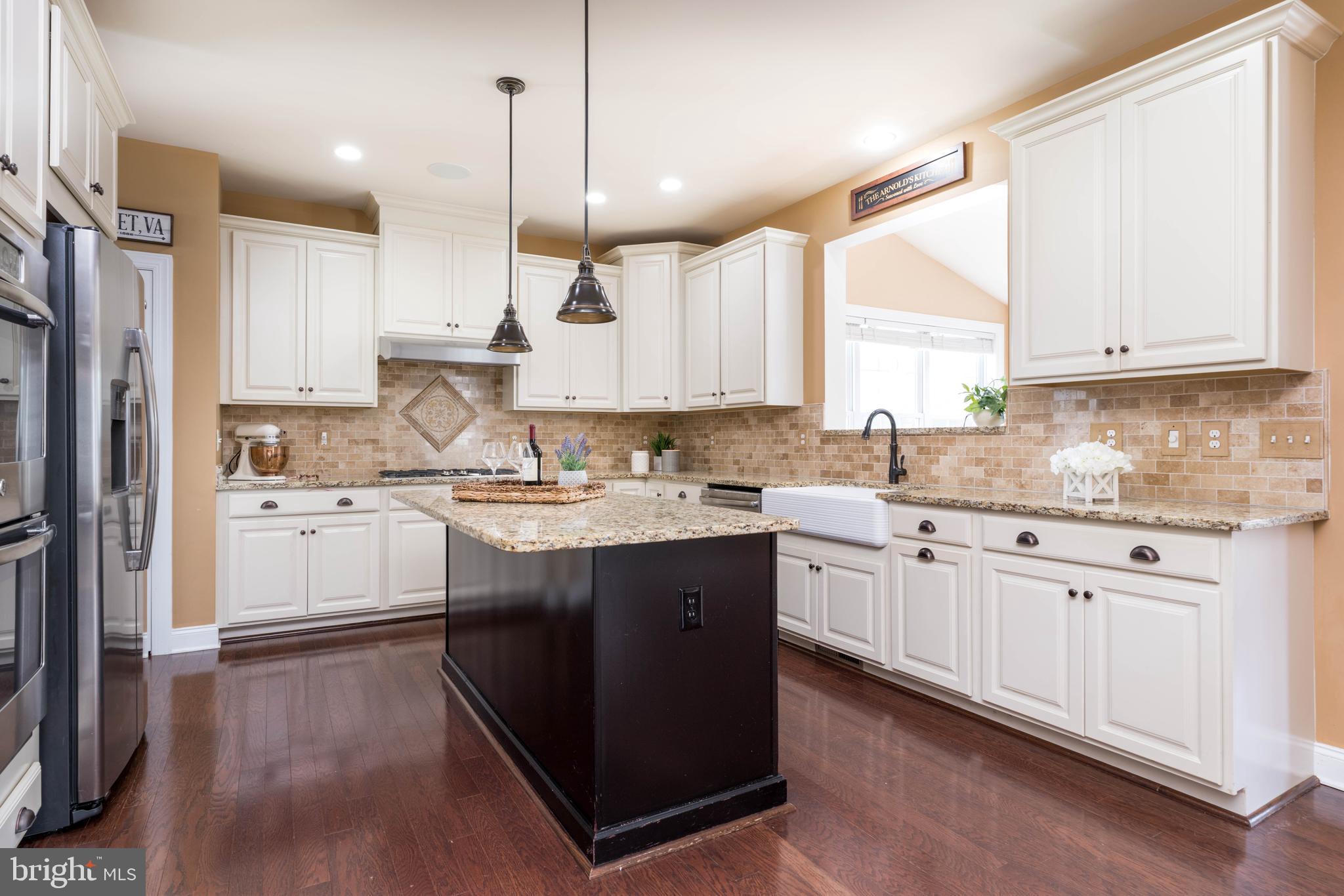 DOMINION VALLEY COUNTRY CLUB - Residential