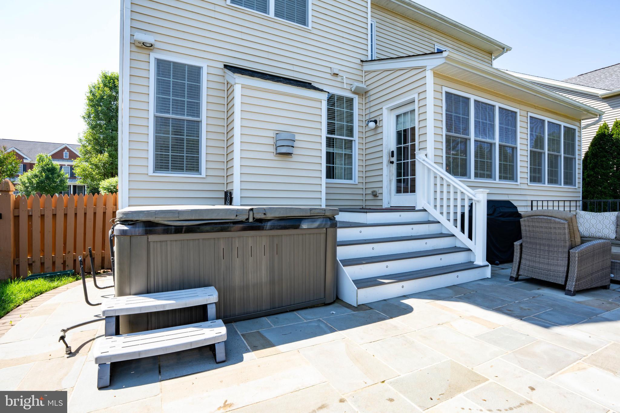DOMINION VALLEY COUNTRY CLUB - Residential