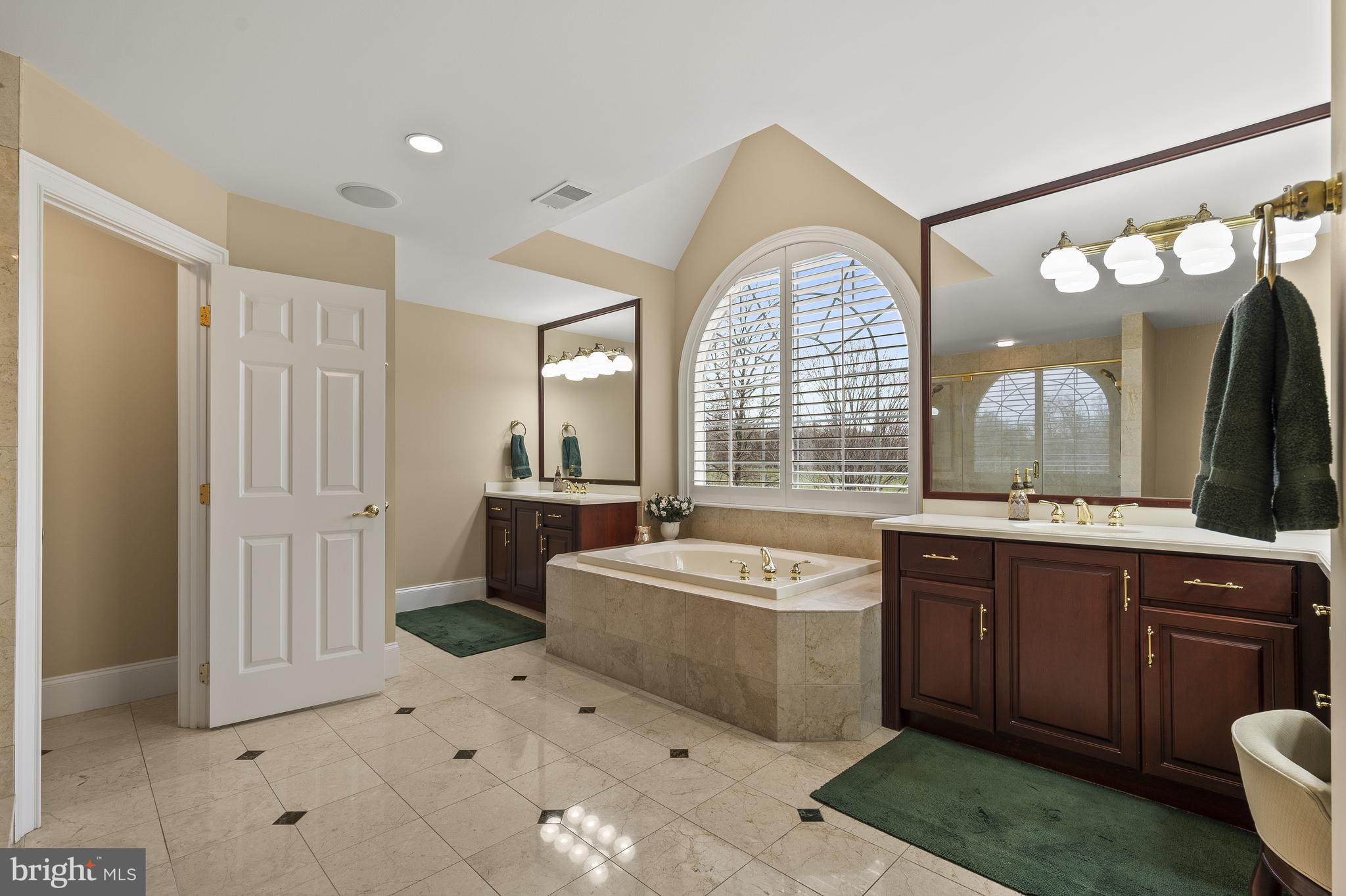 BAYARD MEADOWS - Residential