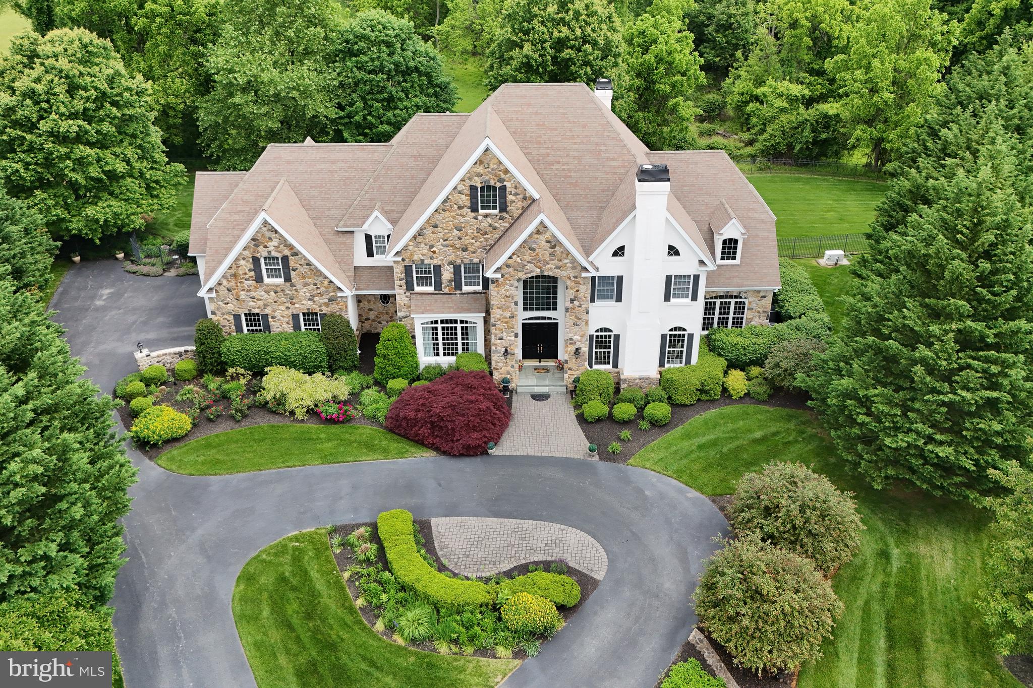 303 LAVENDER LANE
