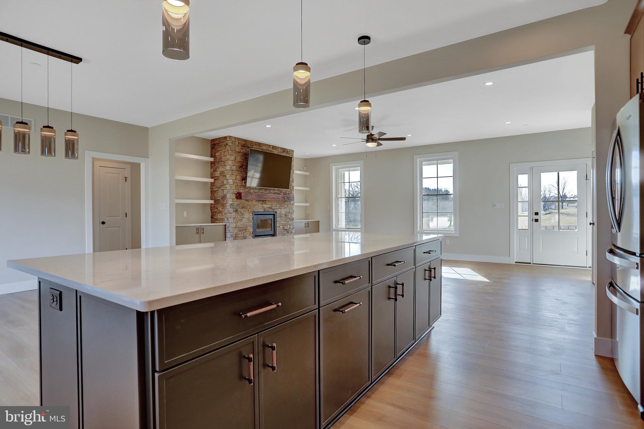 REVOLEA BEACH - Residential