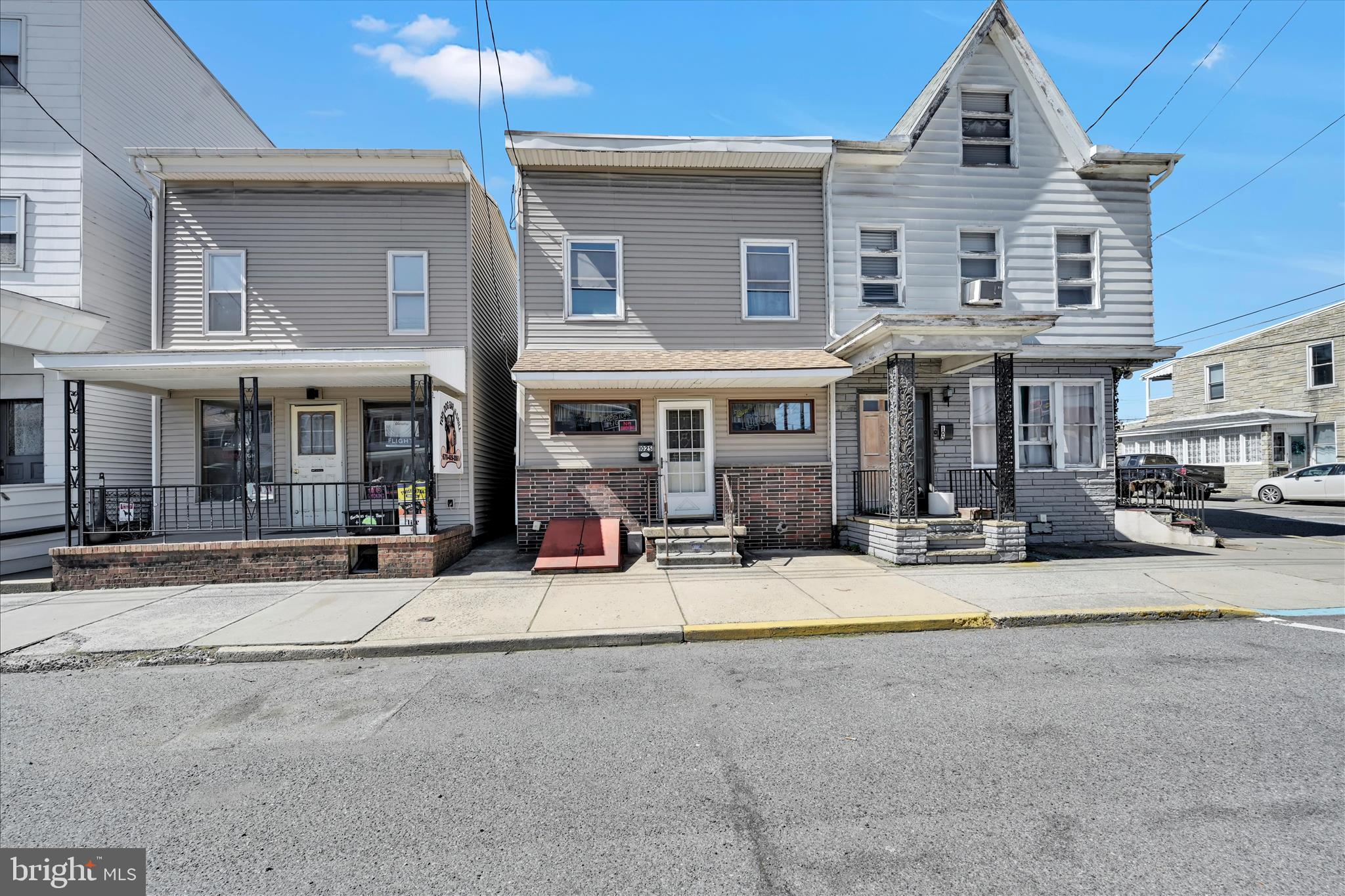 102-104 S 2ND STREET