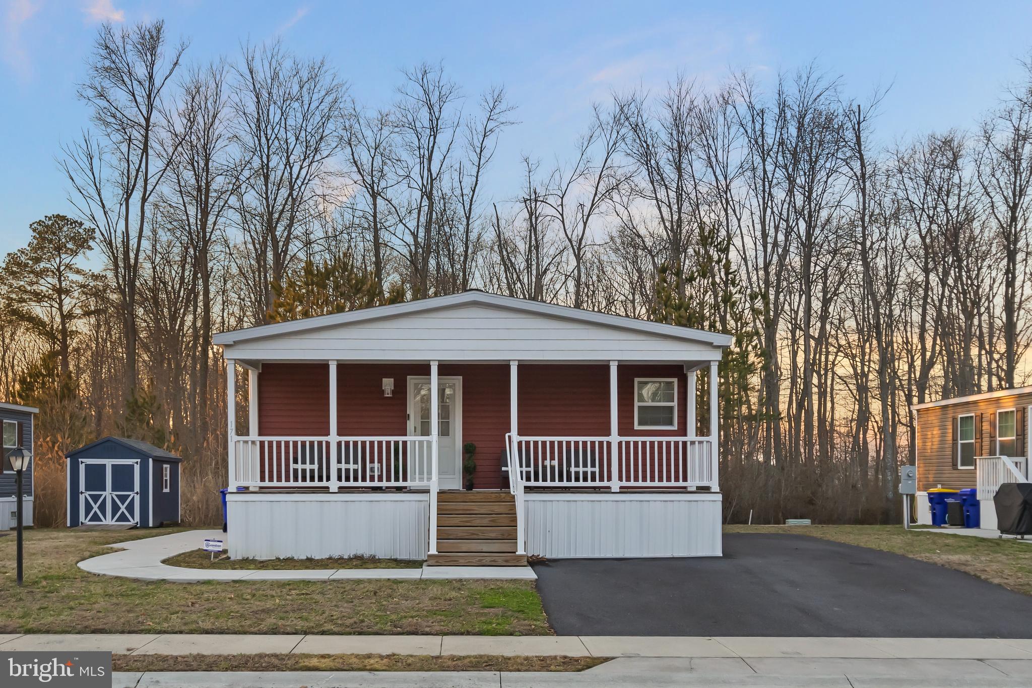 171 NORTHWOODS DRIVE