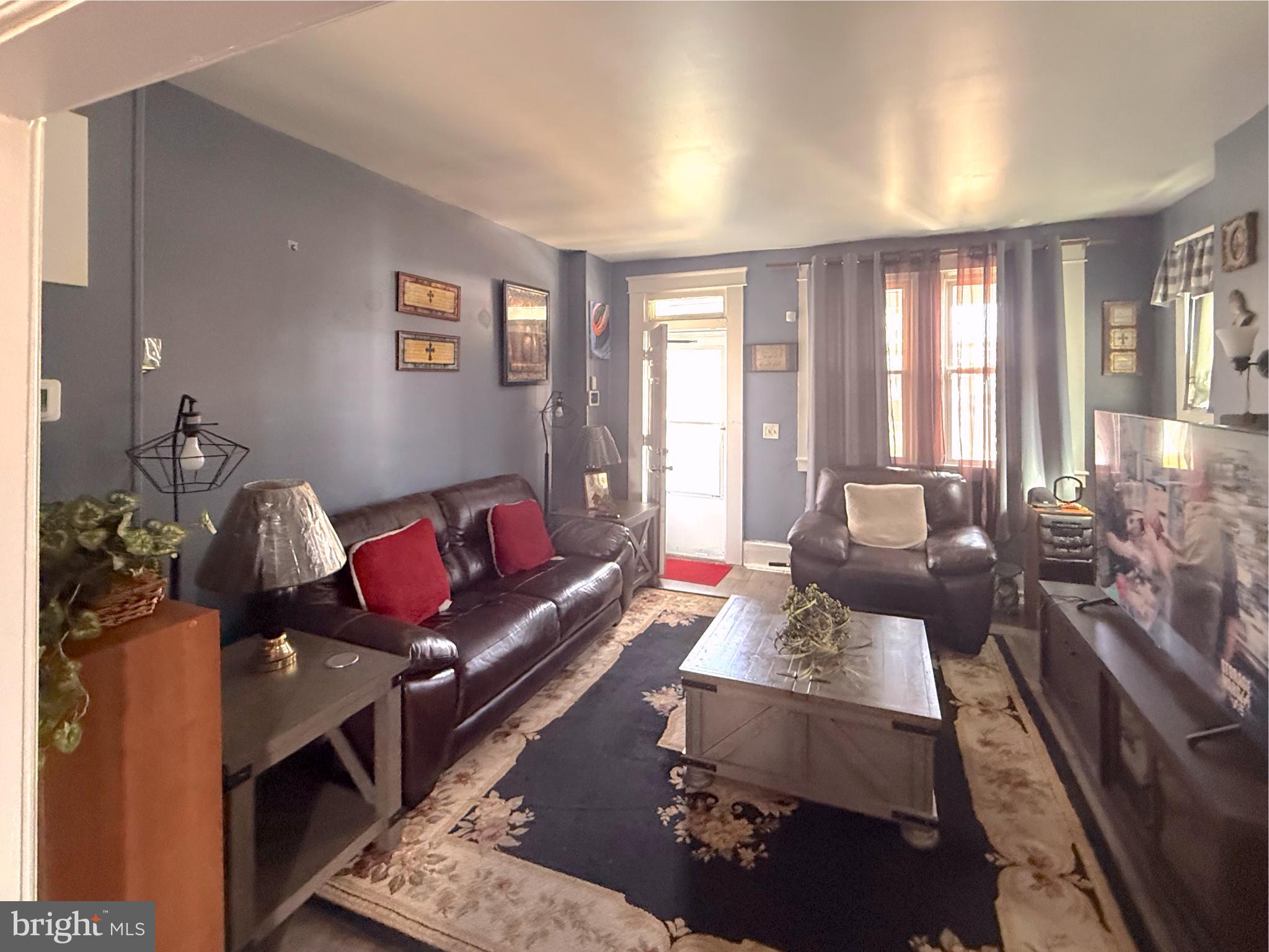 WOODMERE - Residential