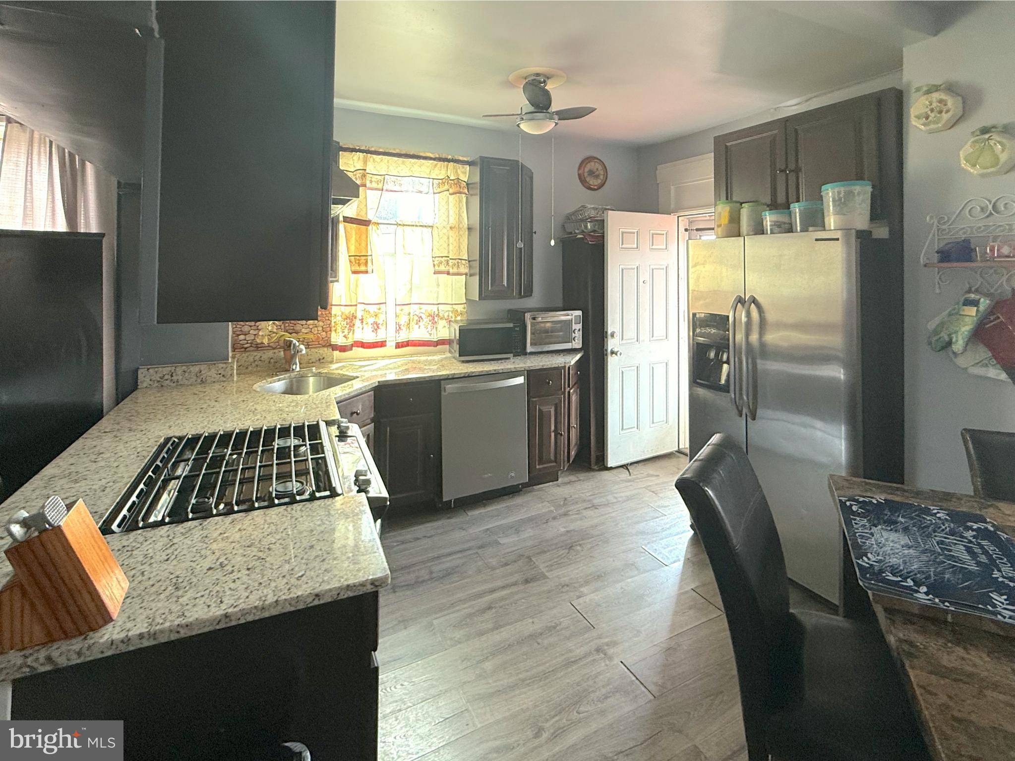 WOODMERE - Residential