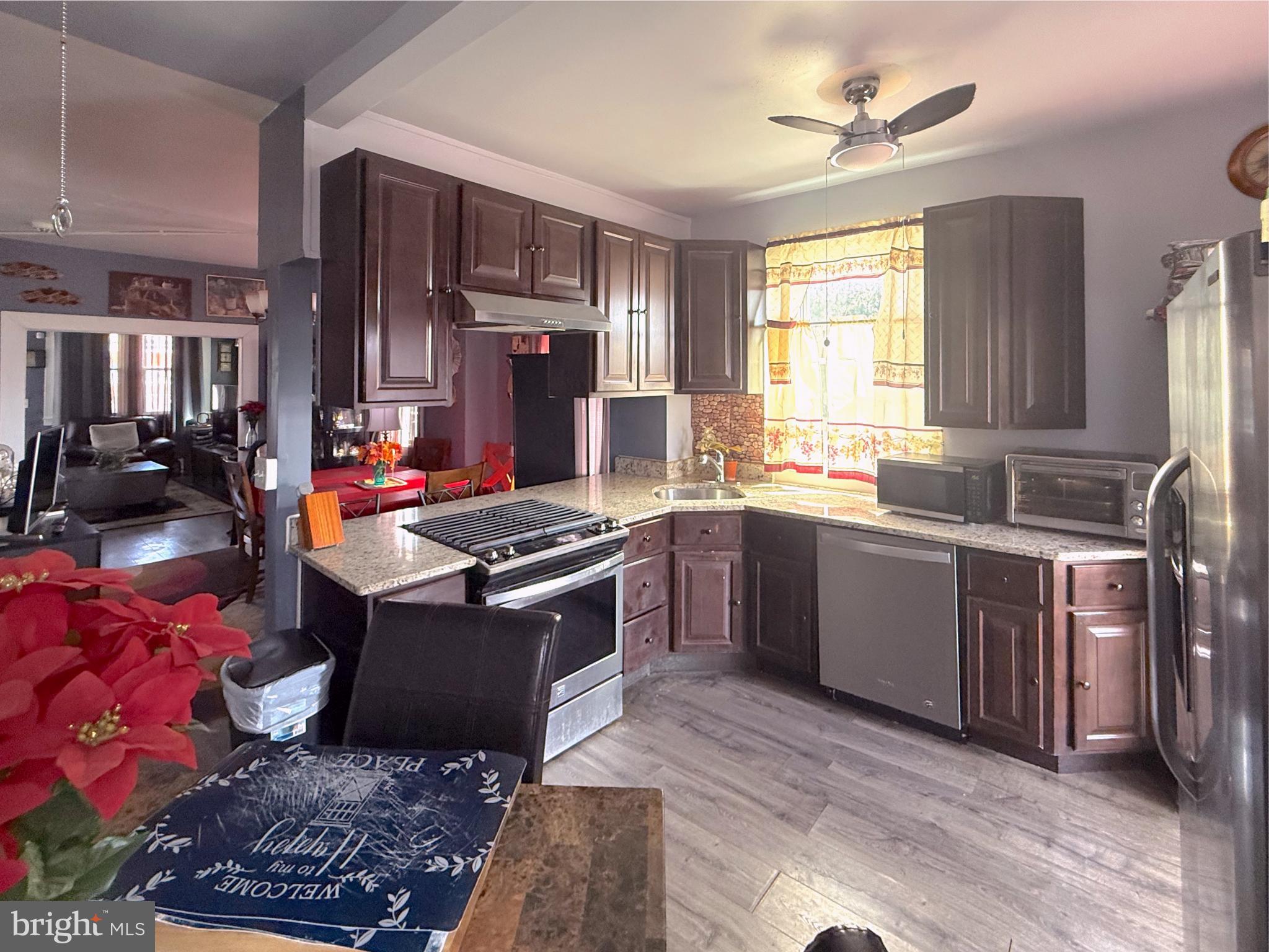 WOODMERE - Residential