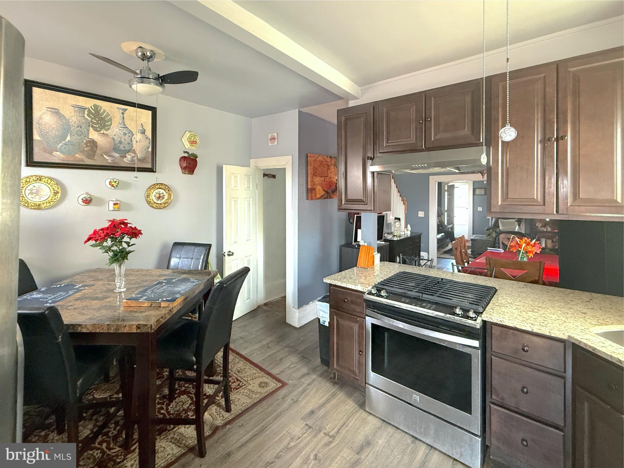 WOODMERE - Residential