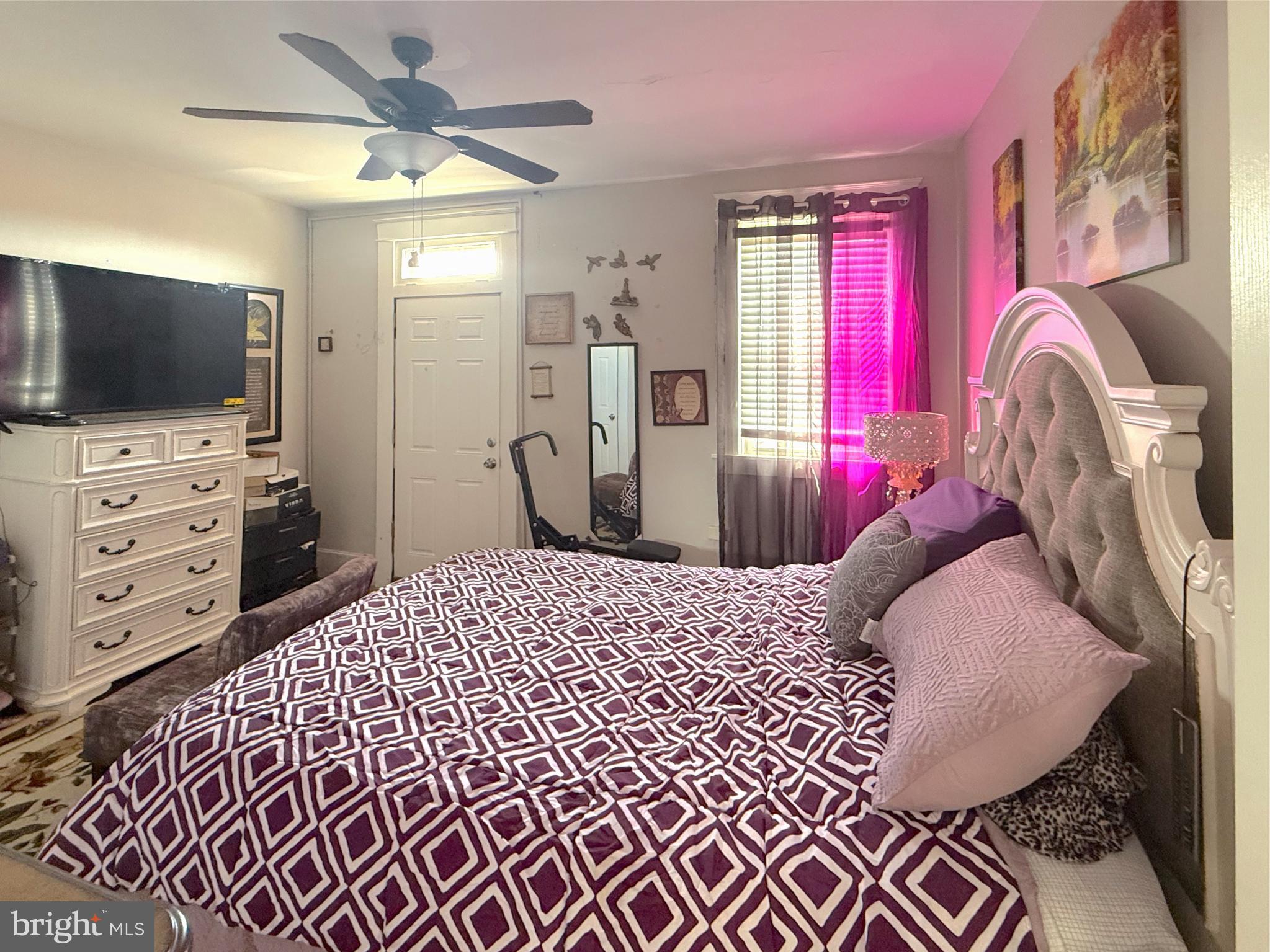 WOODMERE - Residential