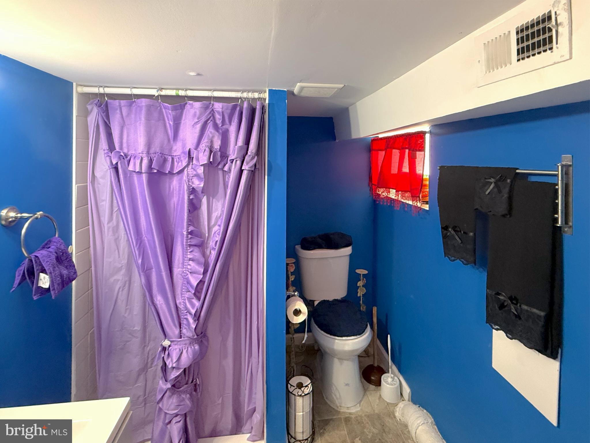 WOODMERE - Residential