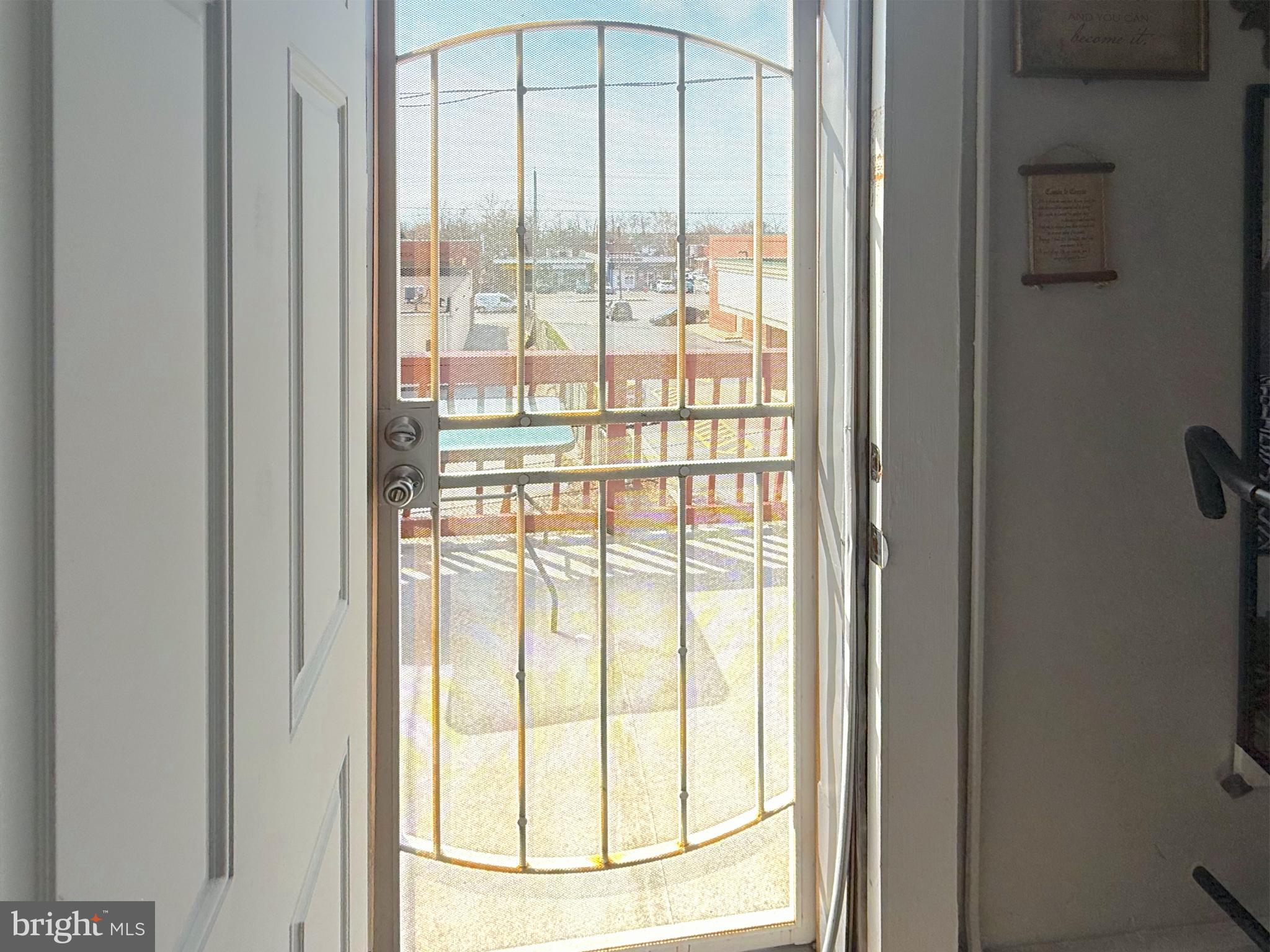 WOODMERE - Residential