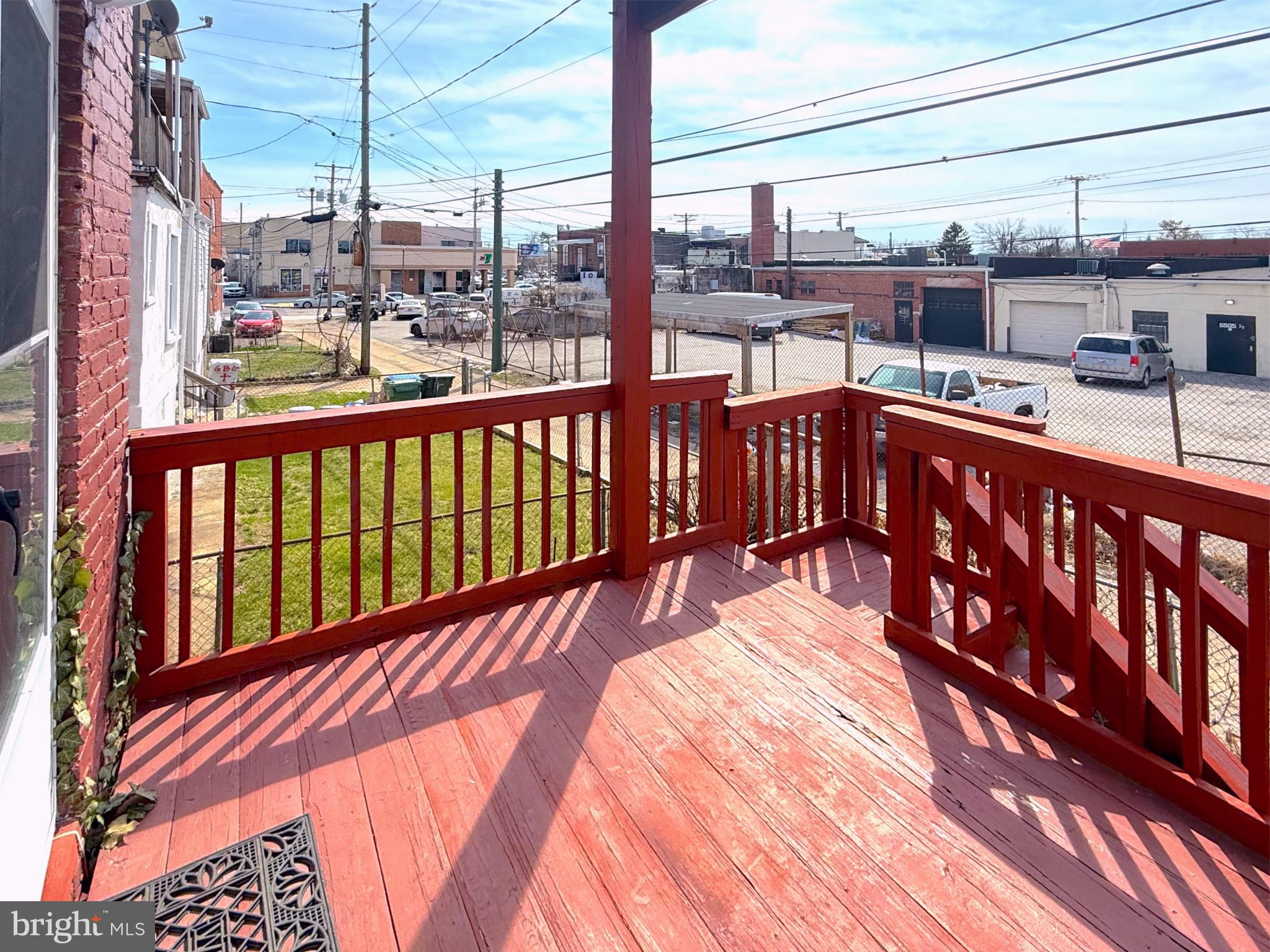 WOODMERE - Residential