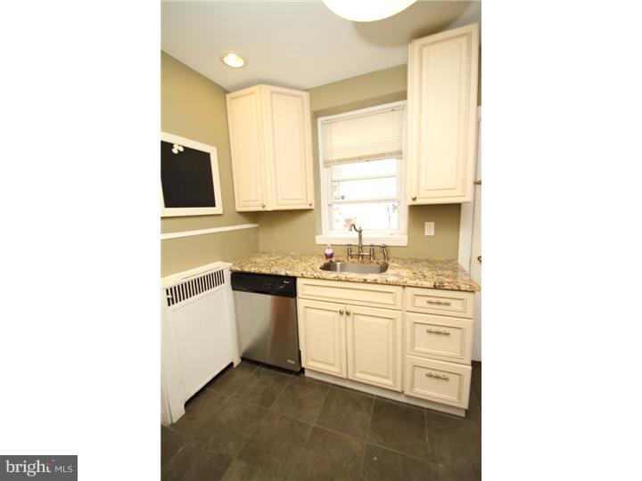 EAST OAK LANE - Residential