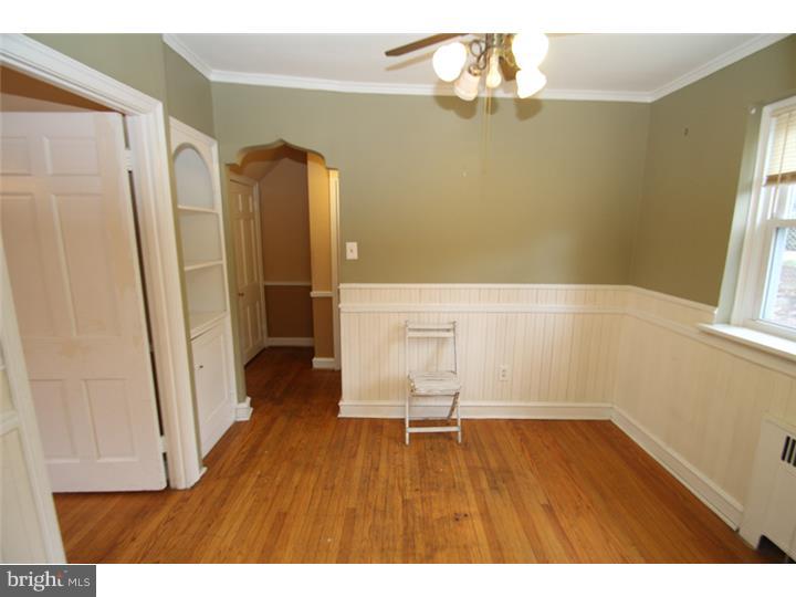 EAST OAK LANE - Residential