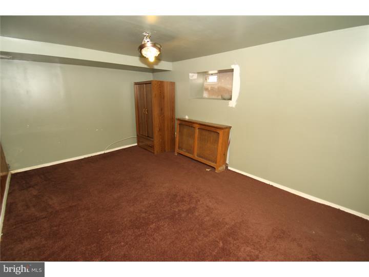 EAST OAK LANE - Residential