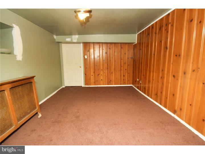 EAST OAK LANE - Residential