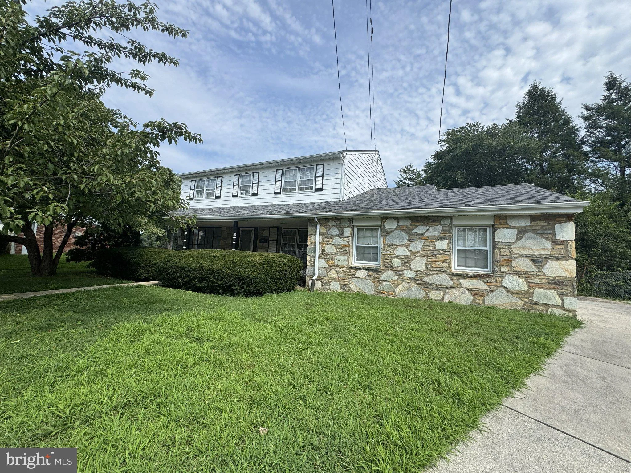119 Almatt Terrace, Philadelphia, PA, 19115