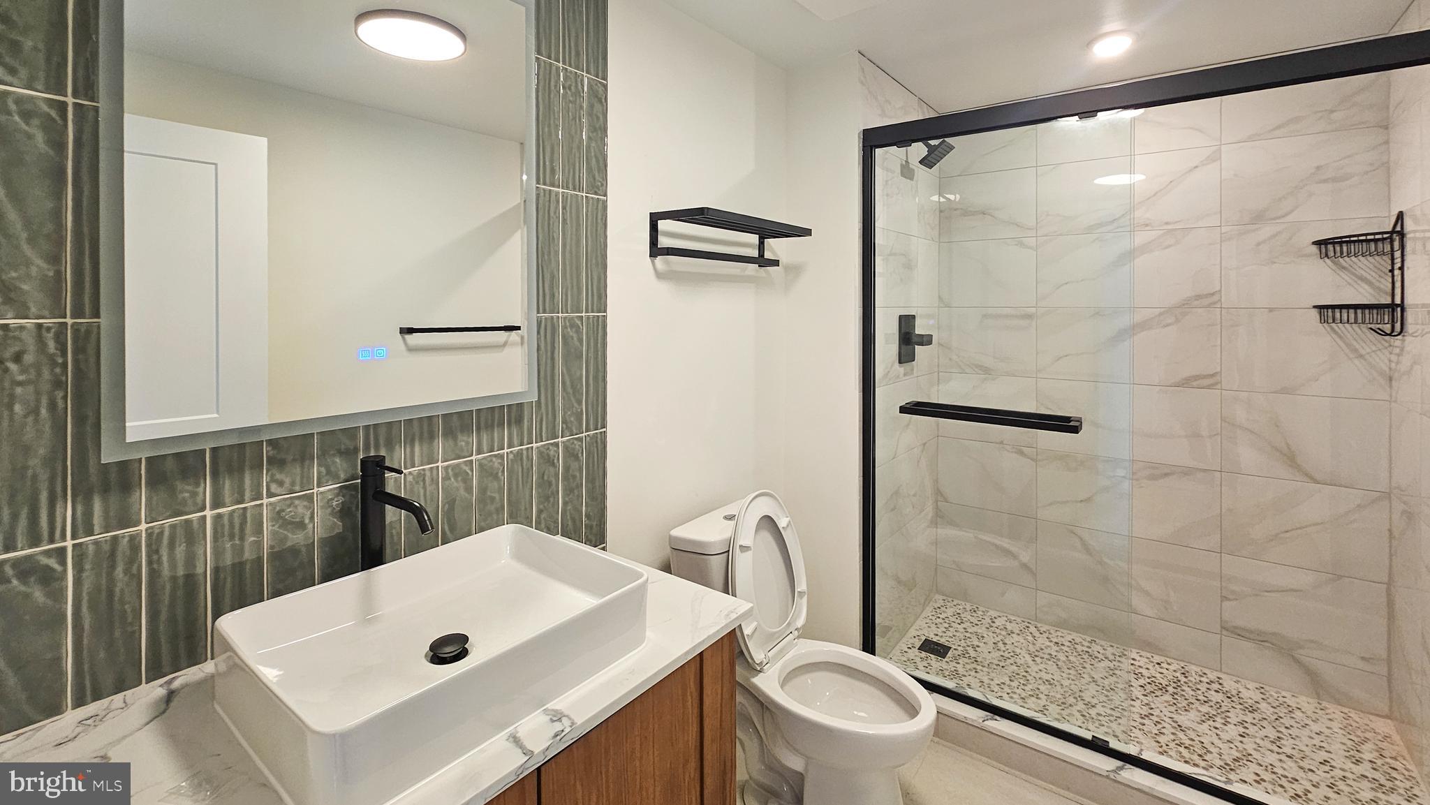 KENSINGTON - Residential Lease