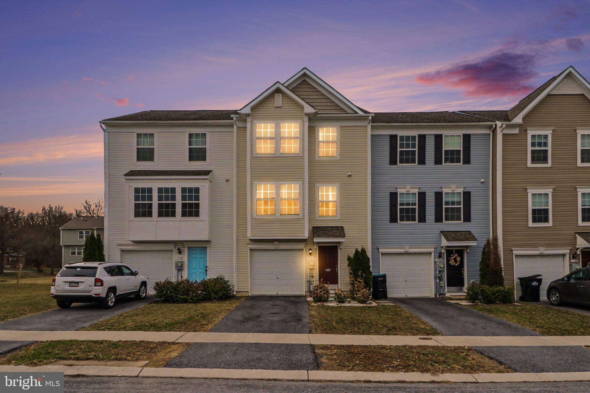 MOUNTAIN SHADOWS - Residential