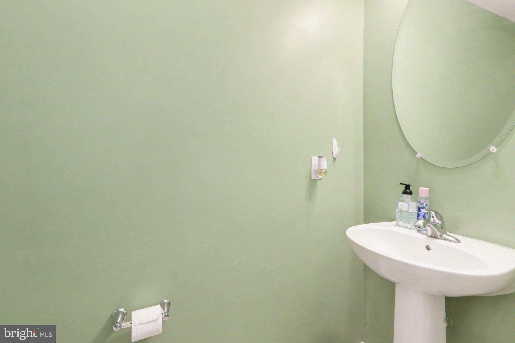 MOUNTAIN SHADOWS - Residential