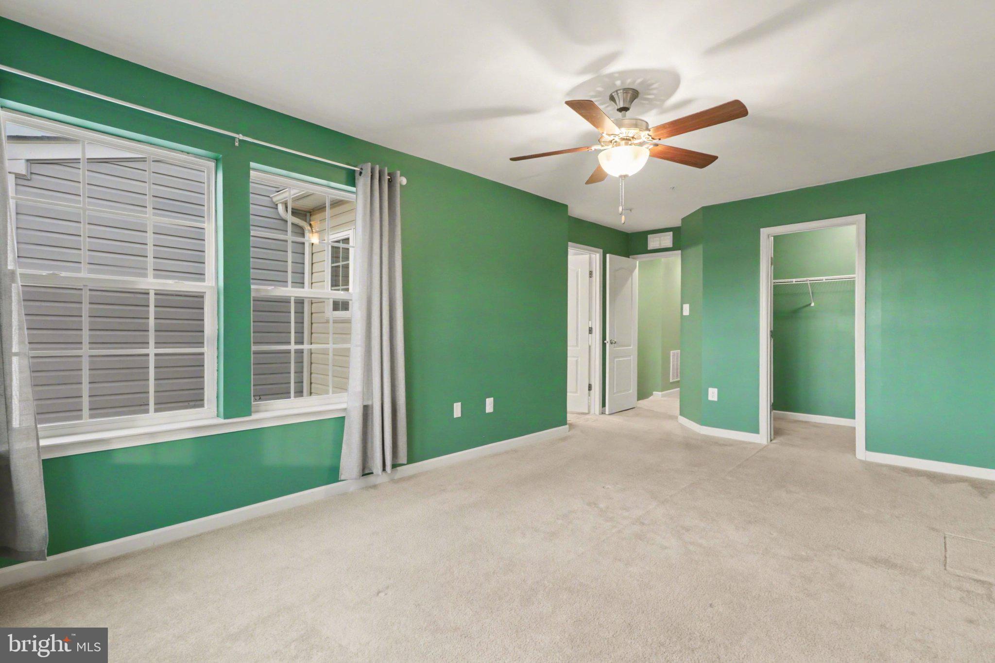 MOUNTAIN SHADOWS - Residential