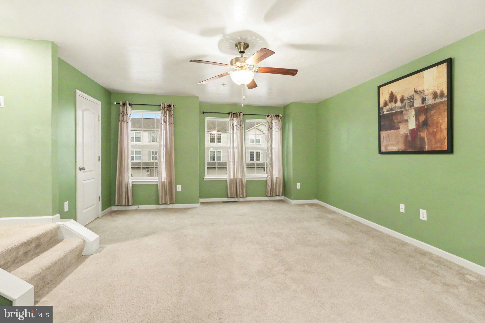 MOUNTAIN SHADOWS - Residential